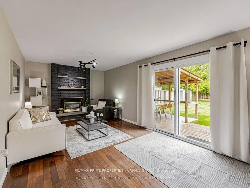 742 Greenbriar Drive