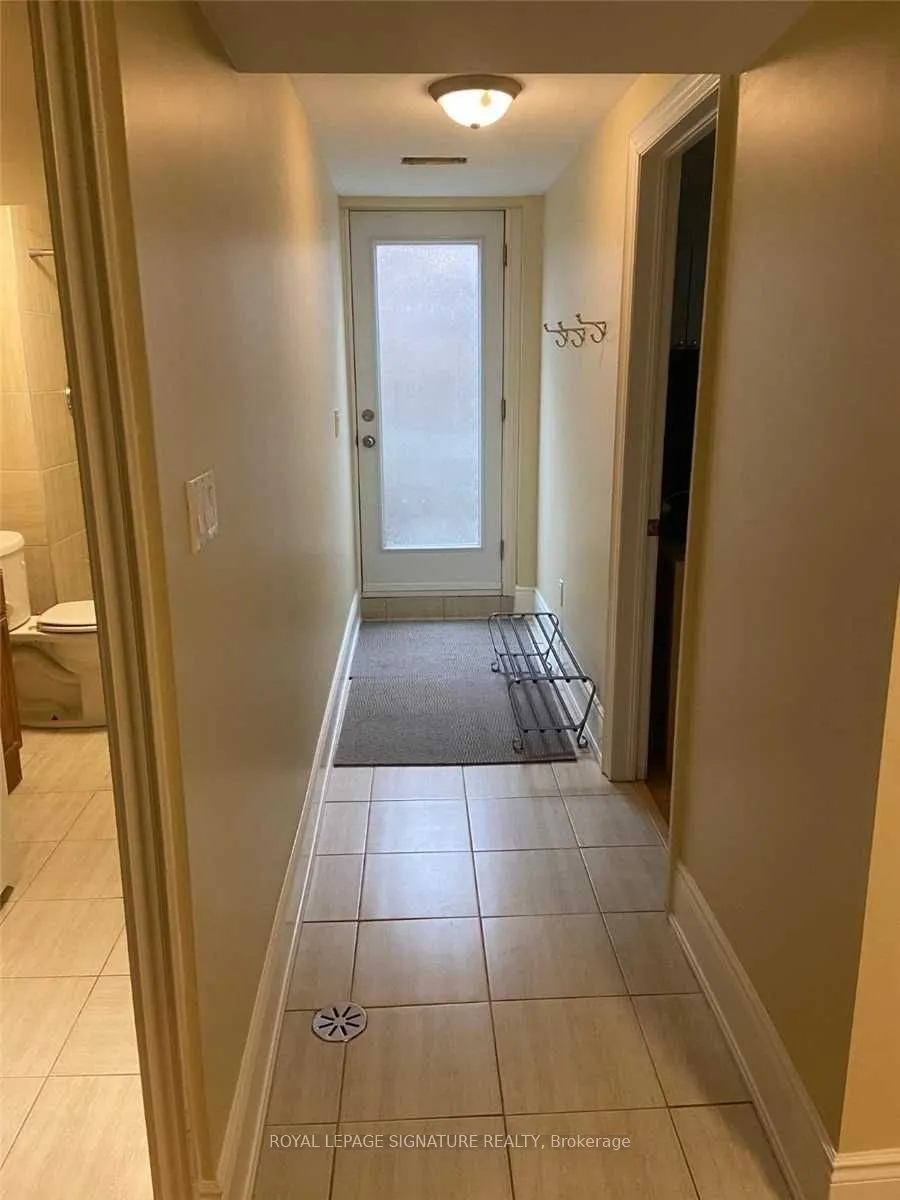 41 Kimbermount Drive, #Lower