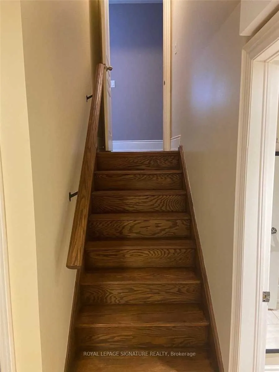 41 Kimbermount Drive, #Lower