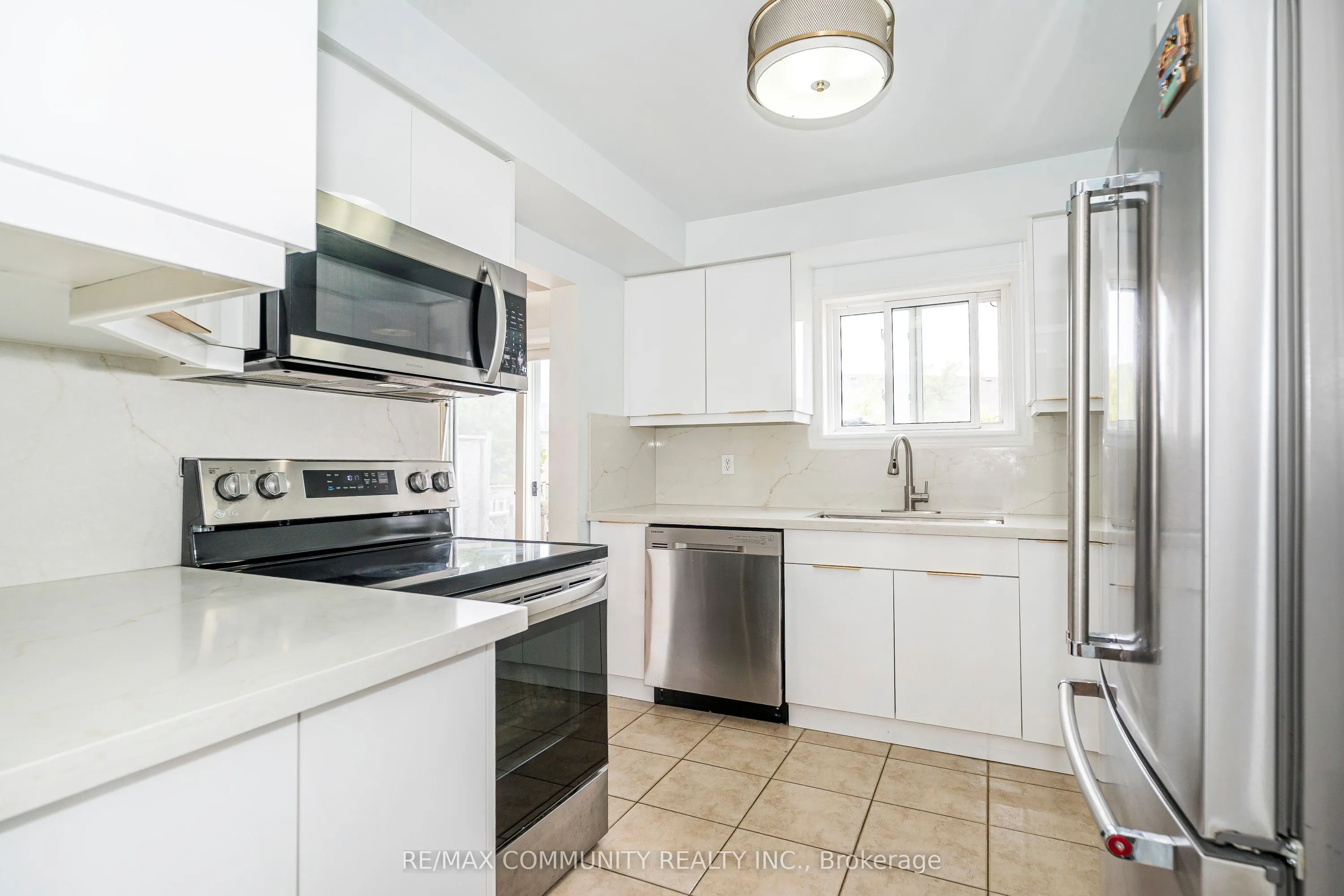 3 Tawn Crescent