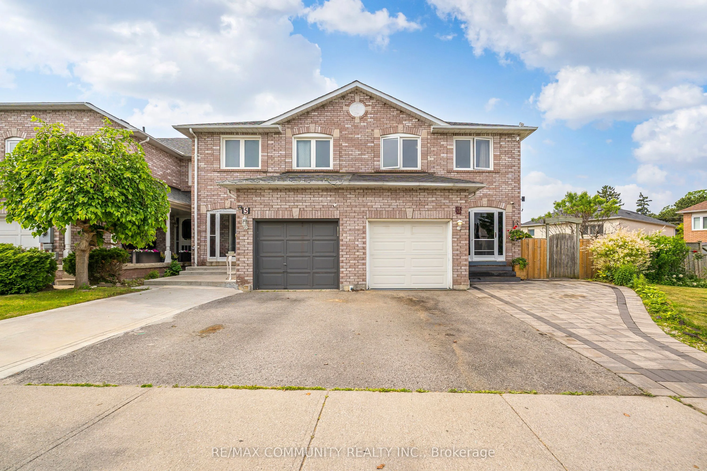 3 Tawn Crescent