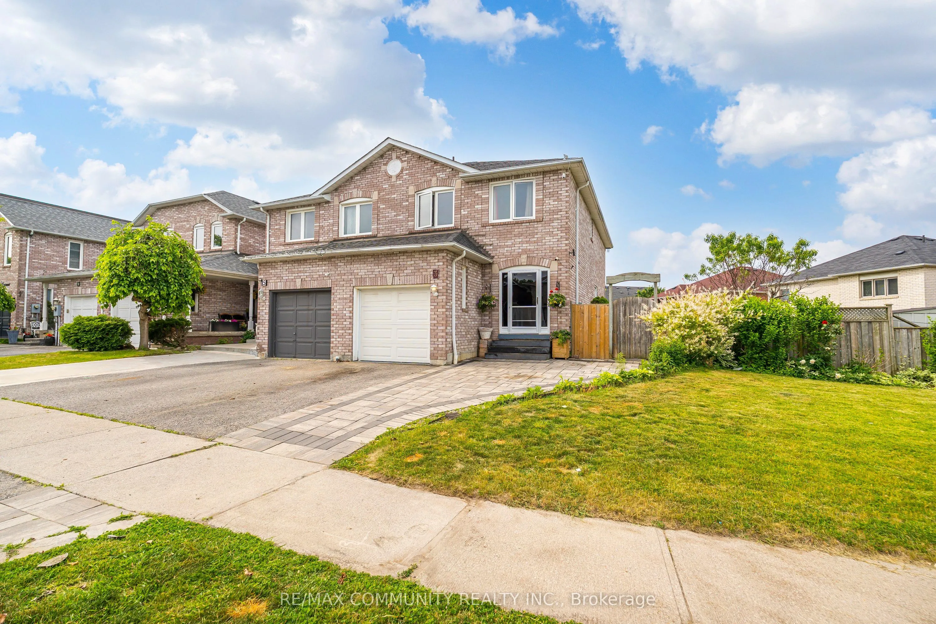3 Tawn Crescent