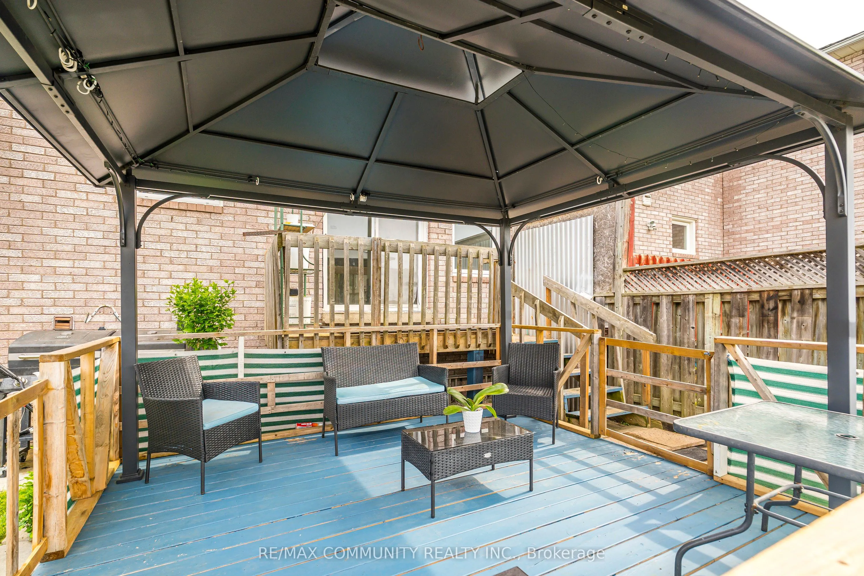 3 Tawn Crescent