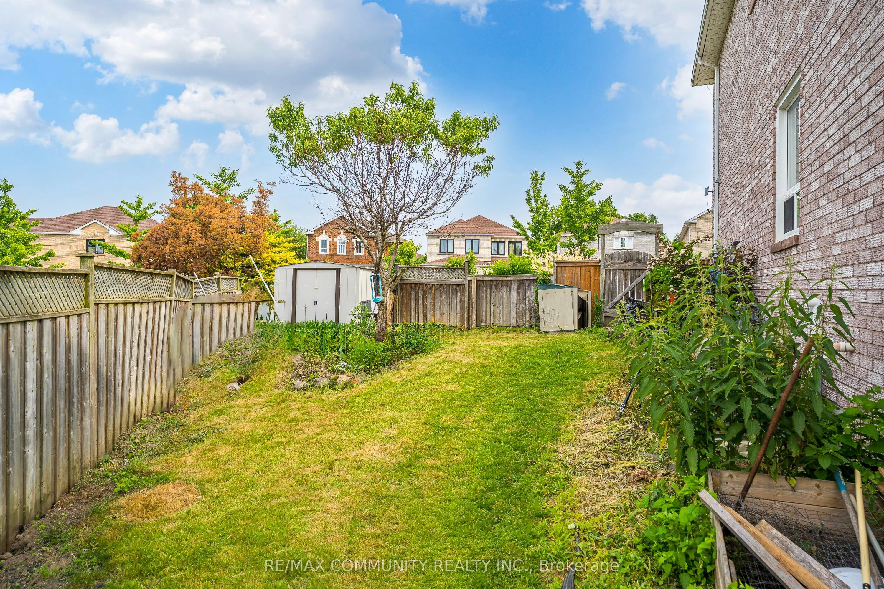 3 Tawn Crescent