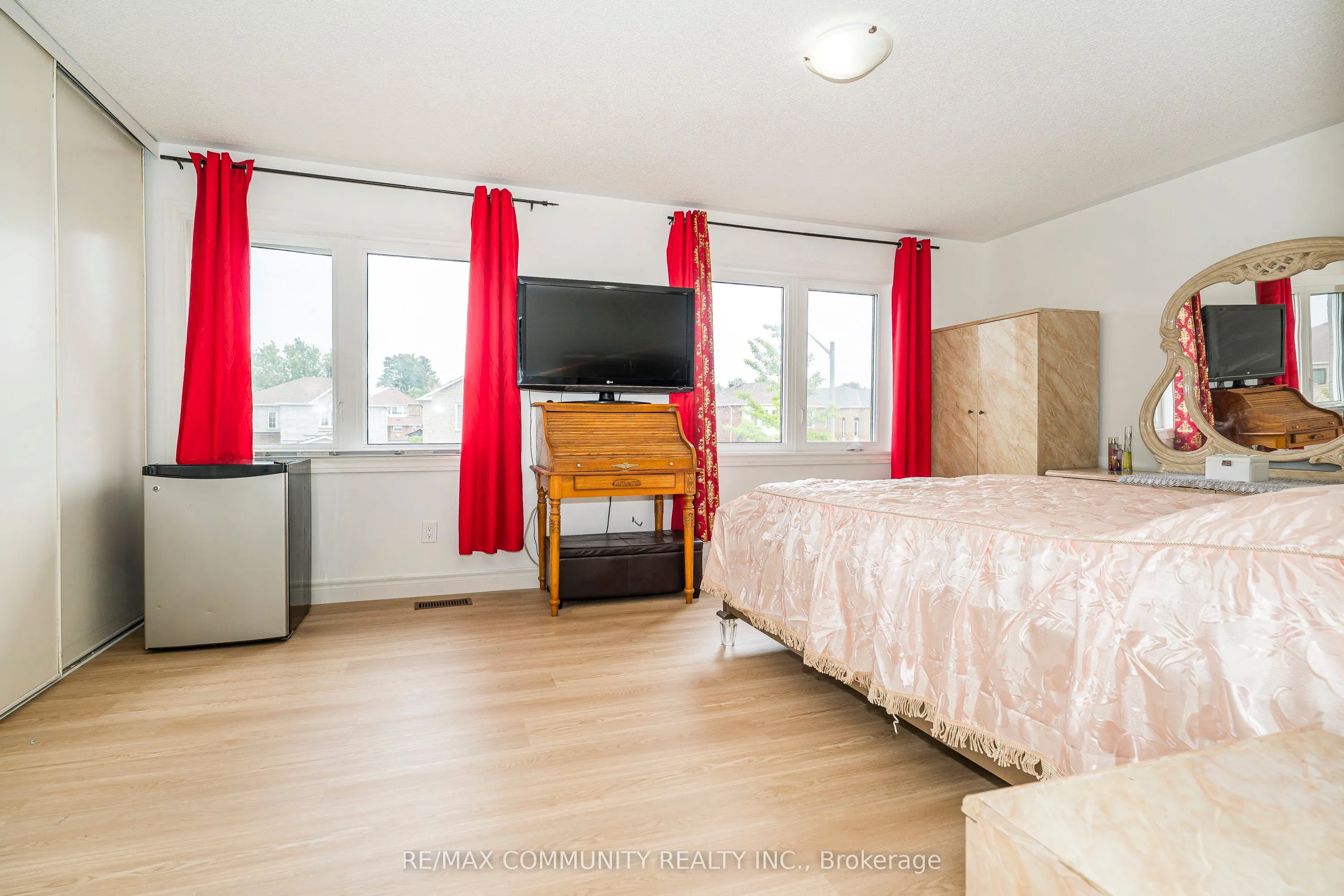 3 Tawn Crescent