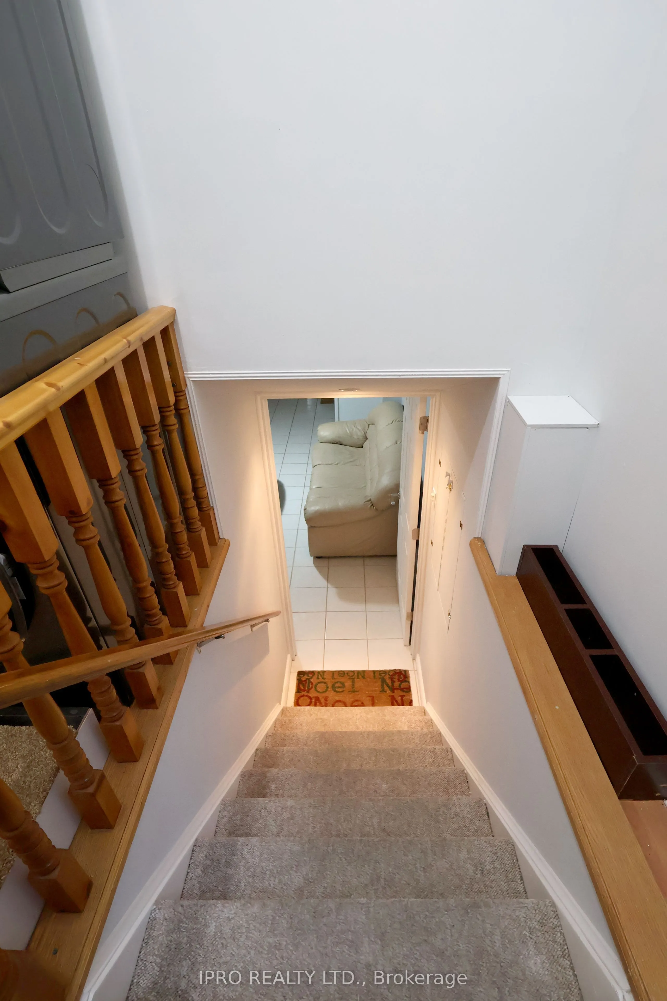 102 Danjohn Crescent, #Basement
