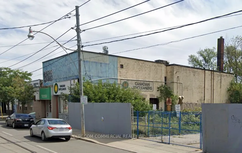 1595 Queen Street E