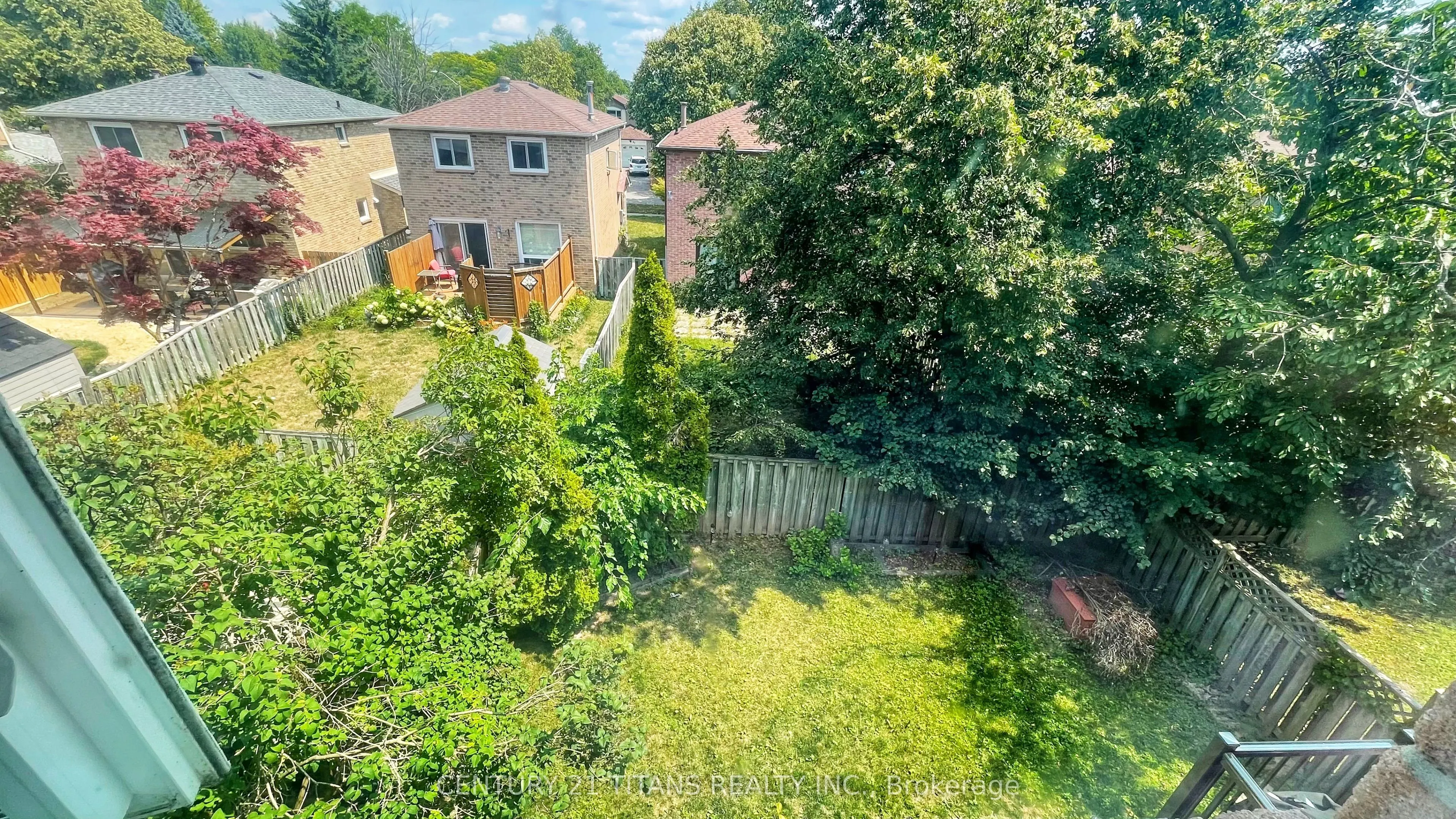 75 Daniels Crescent