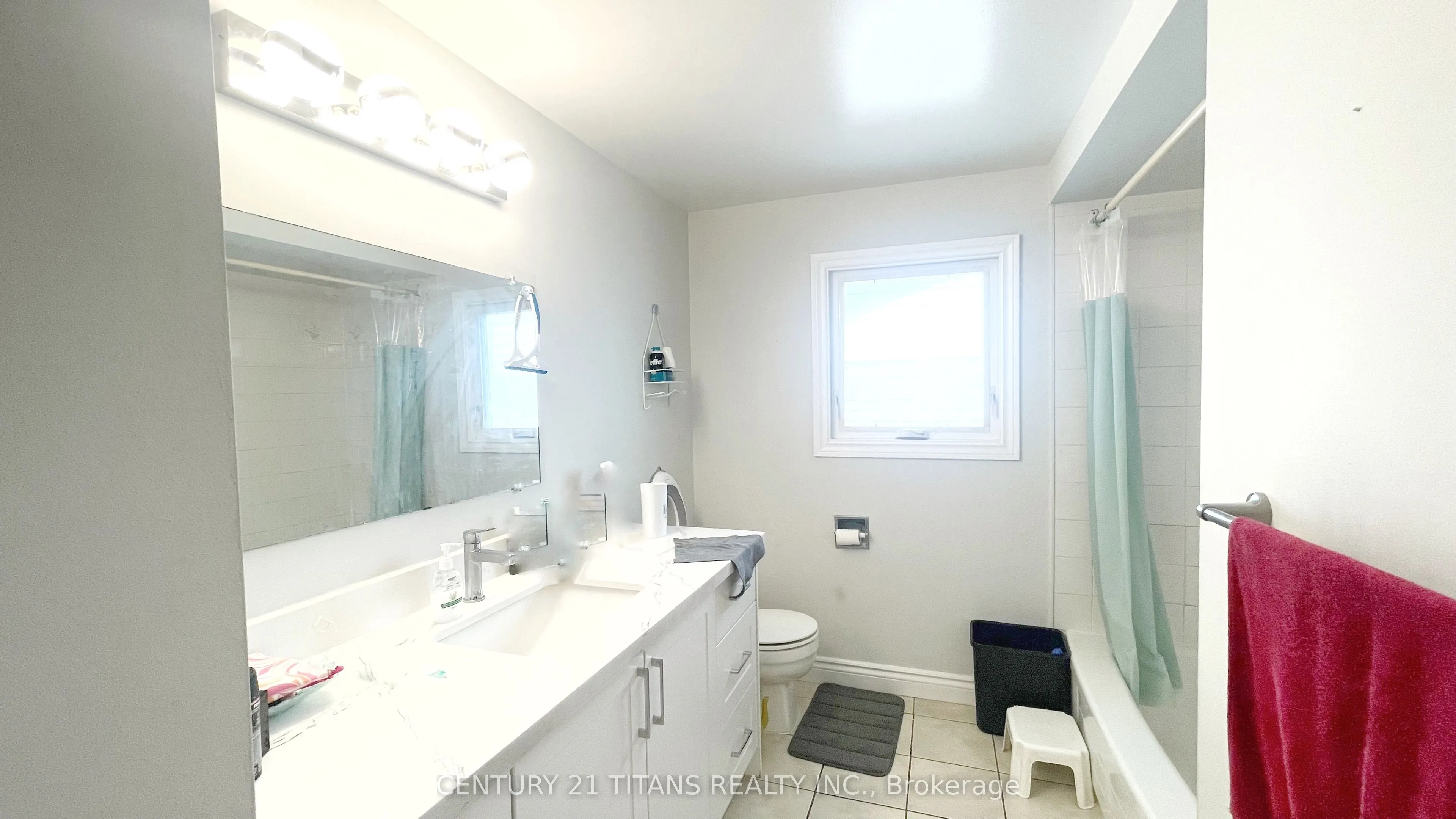 75 Daniels Crescent