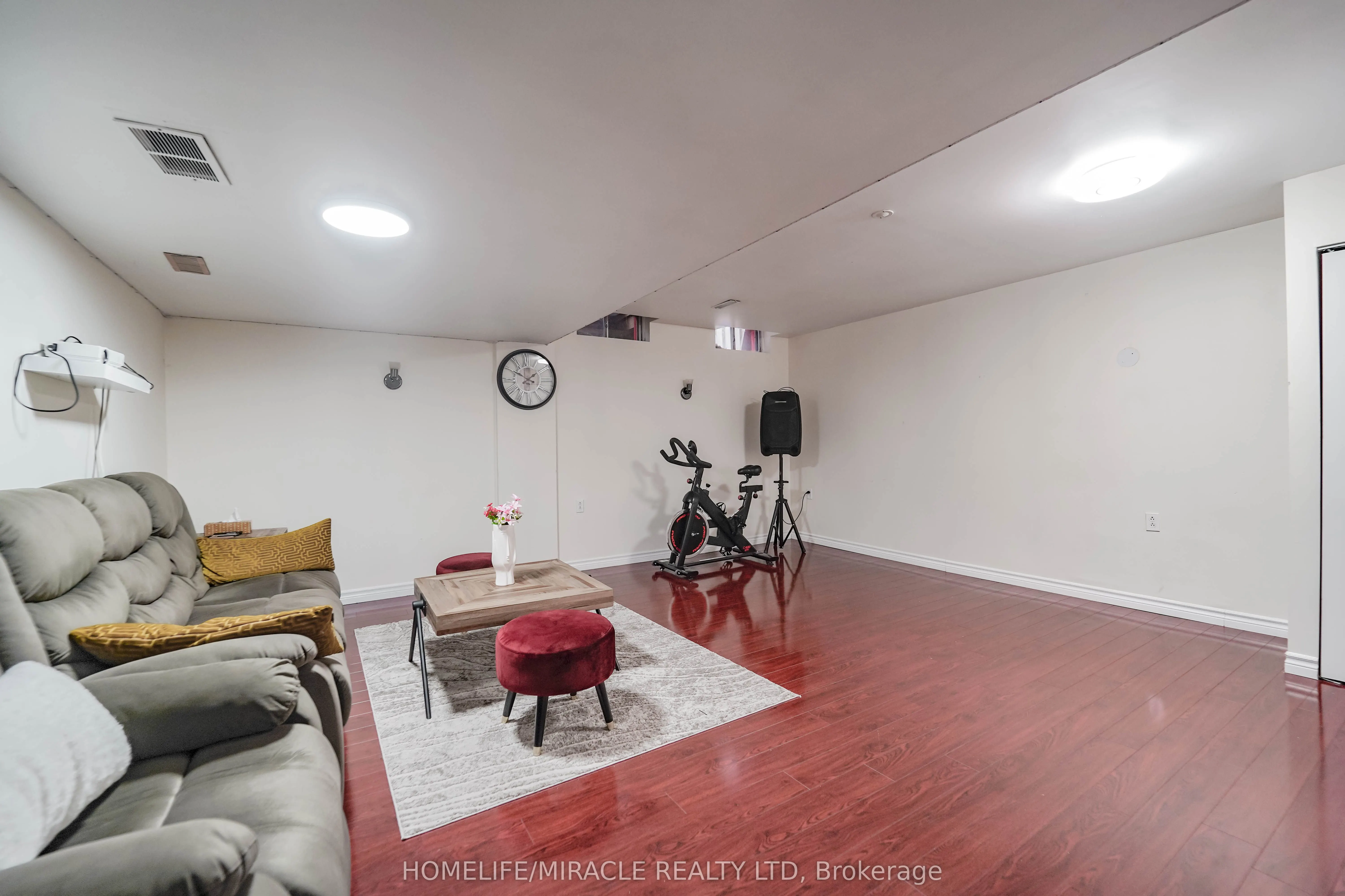 15 Heaver Drive