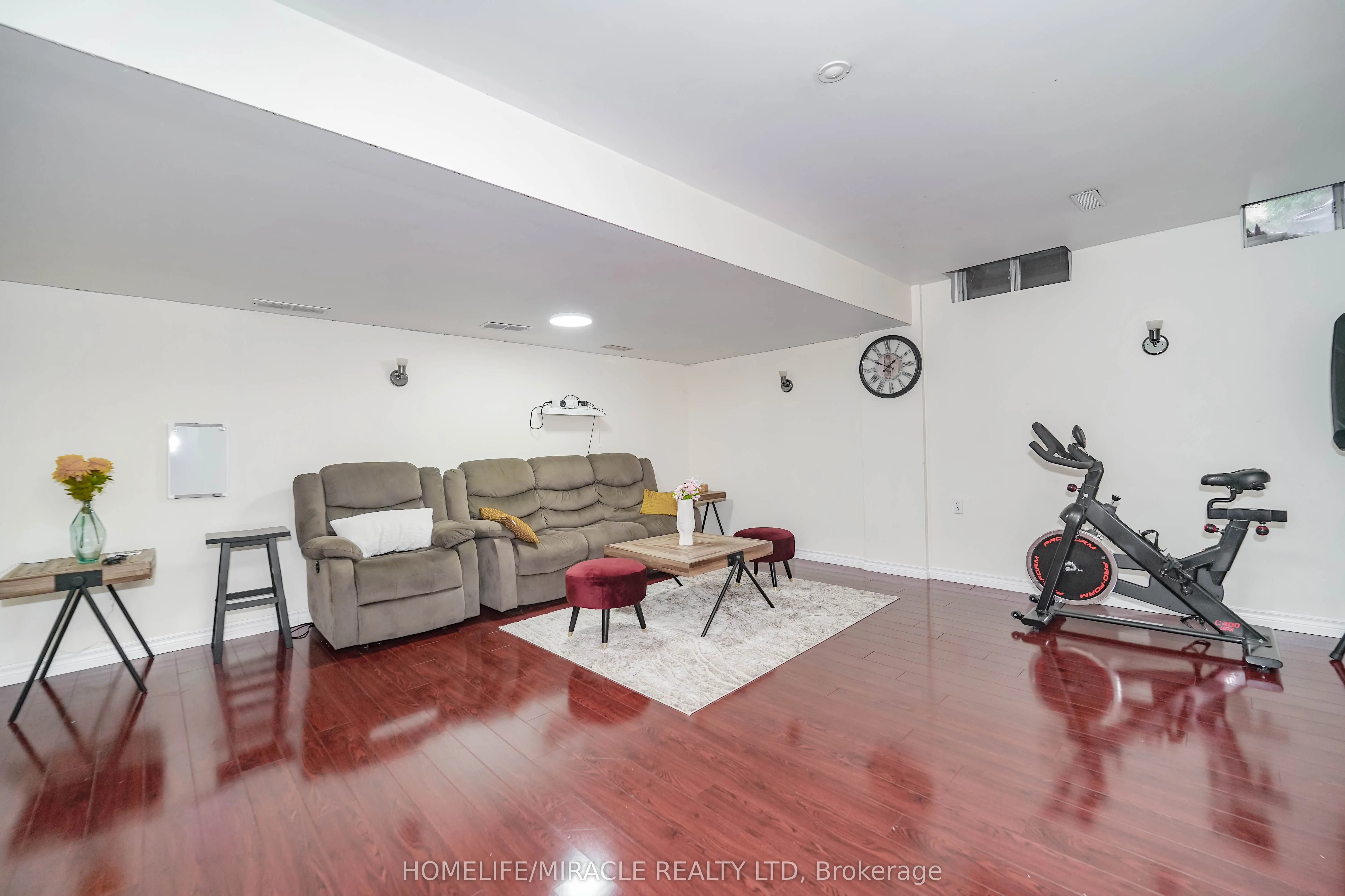 15 Heaver Drive