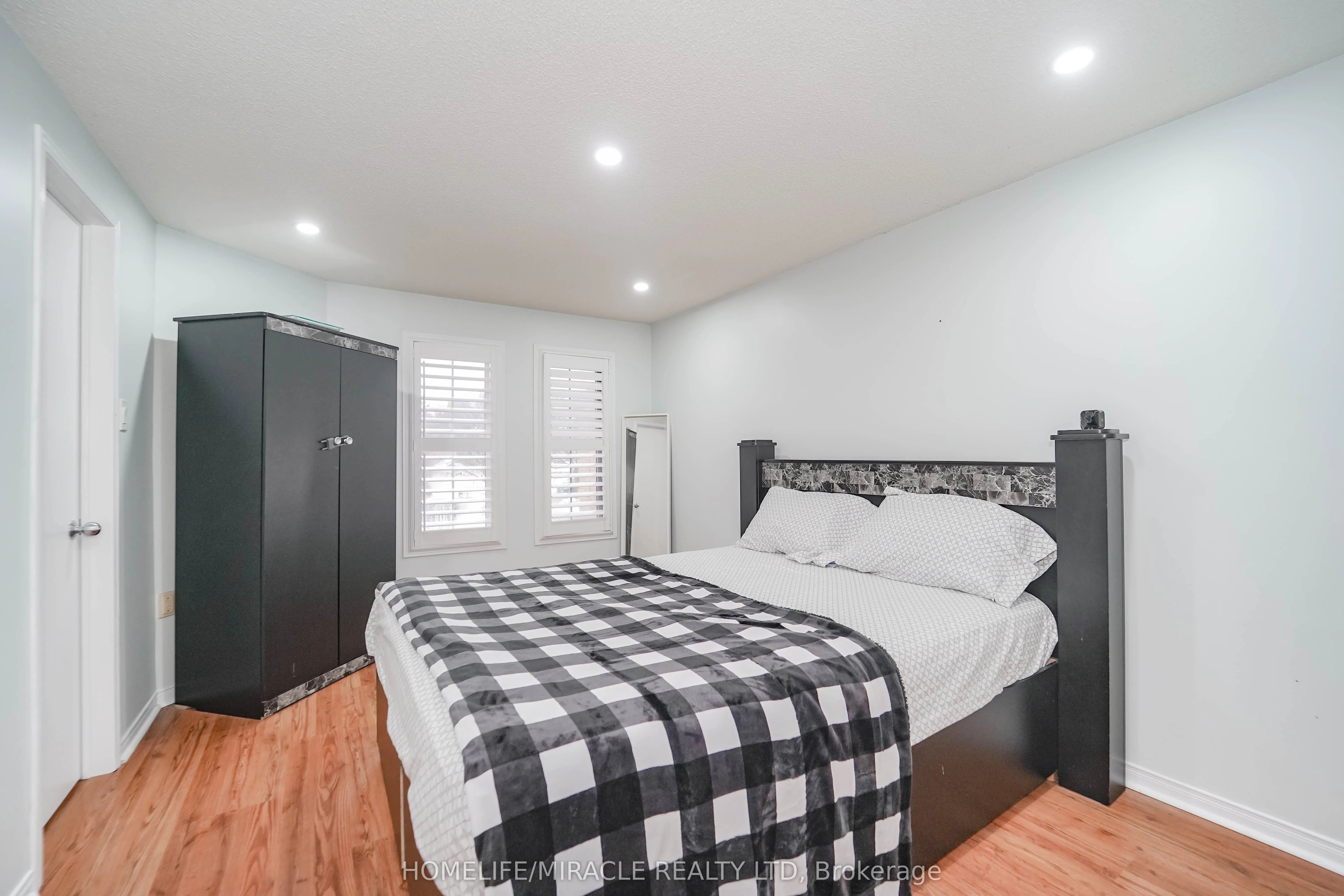 15 Heaver Drive