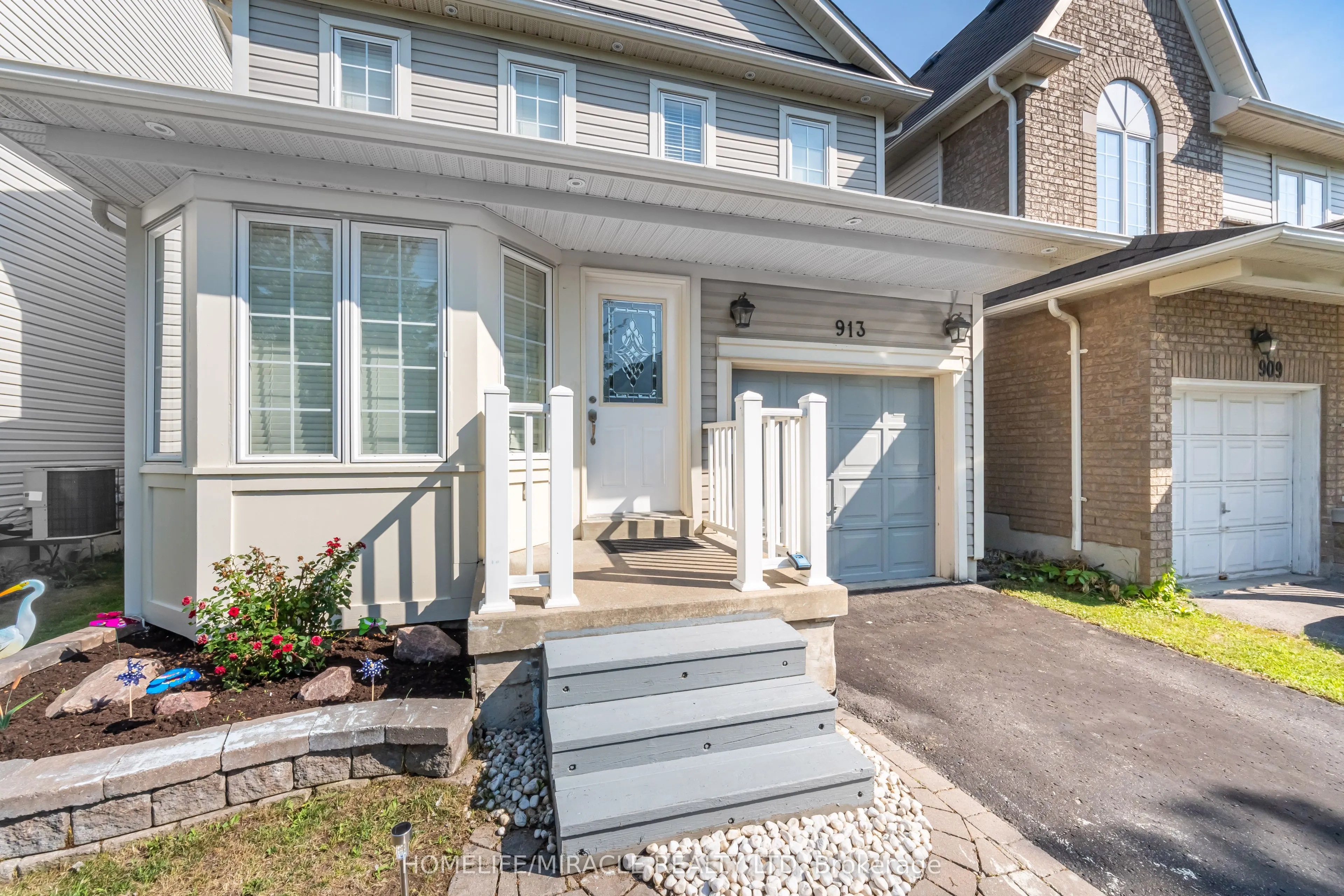 913 Taggart Crescent