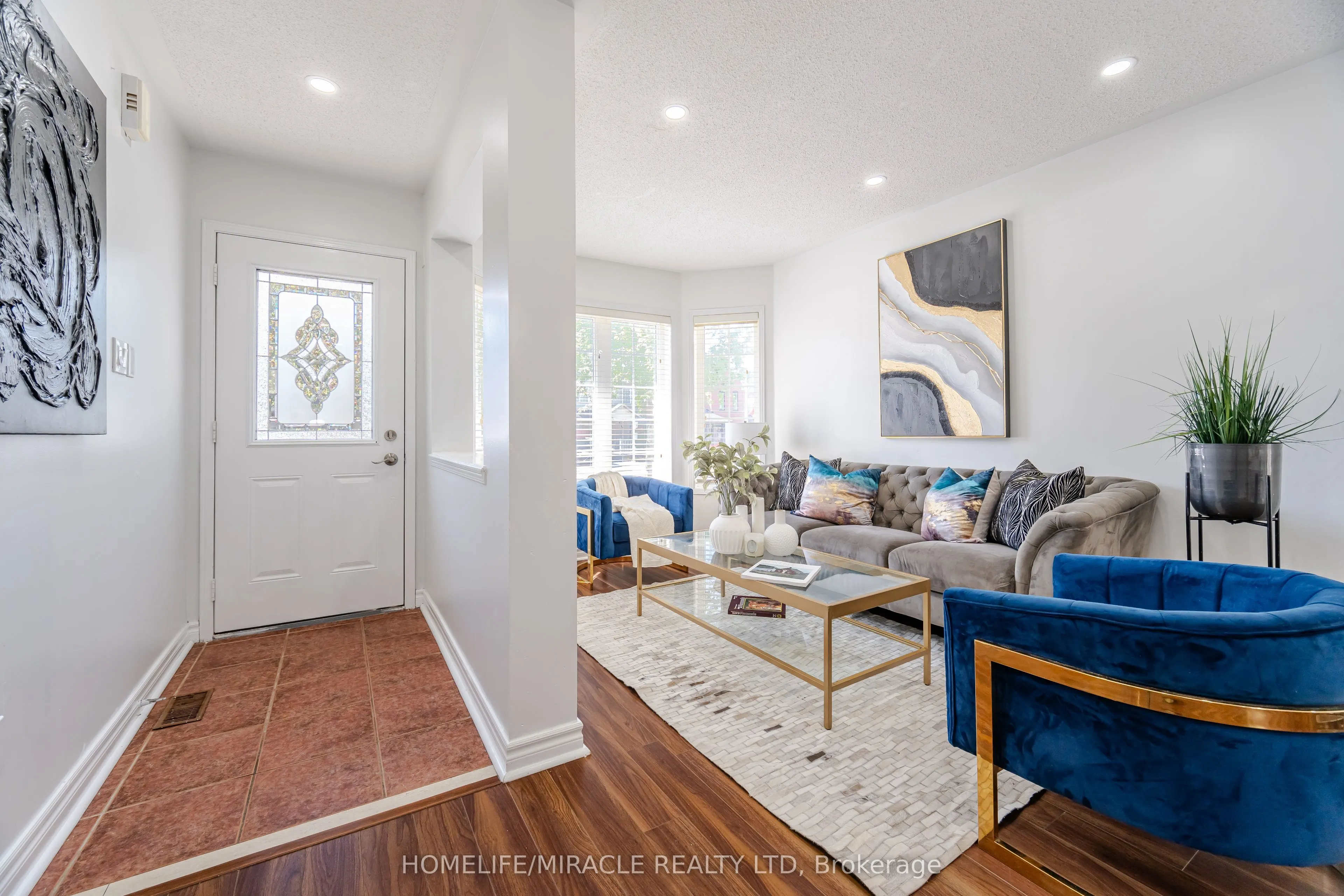 913 Taggart Crescent