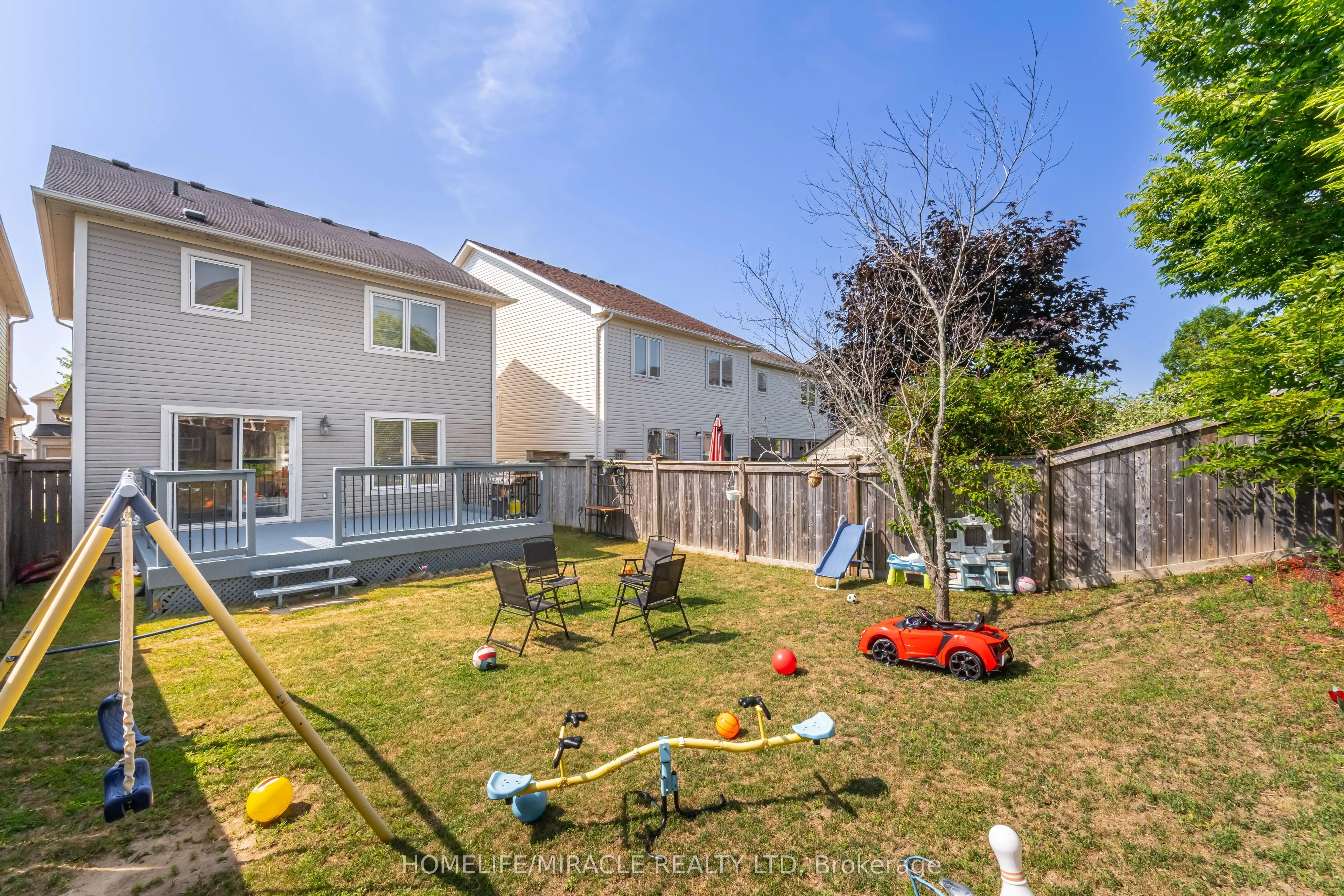913 Taggart Crescent