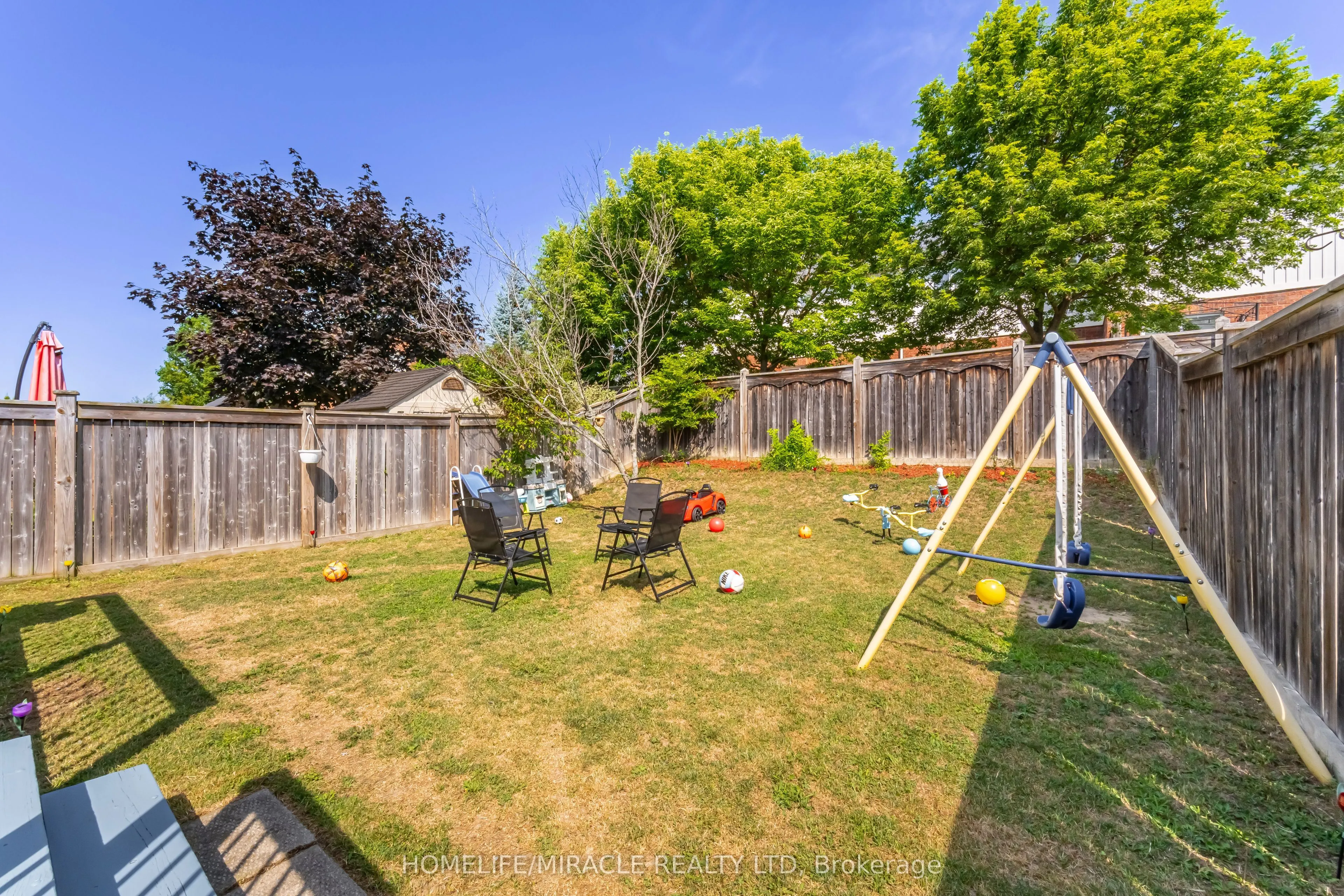 913 Taggart Crescent