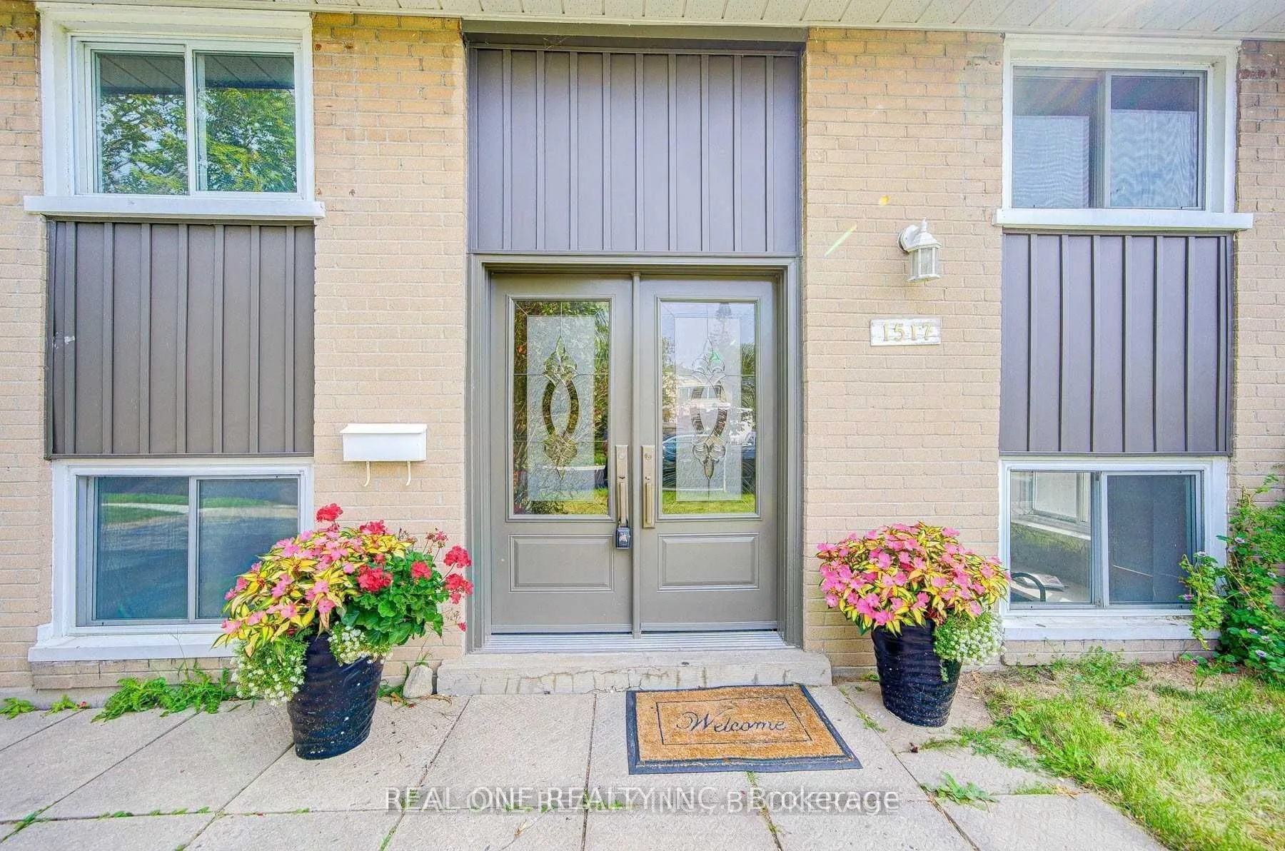 1517 Oxford Road