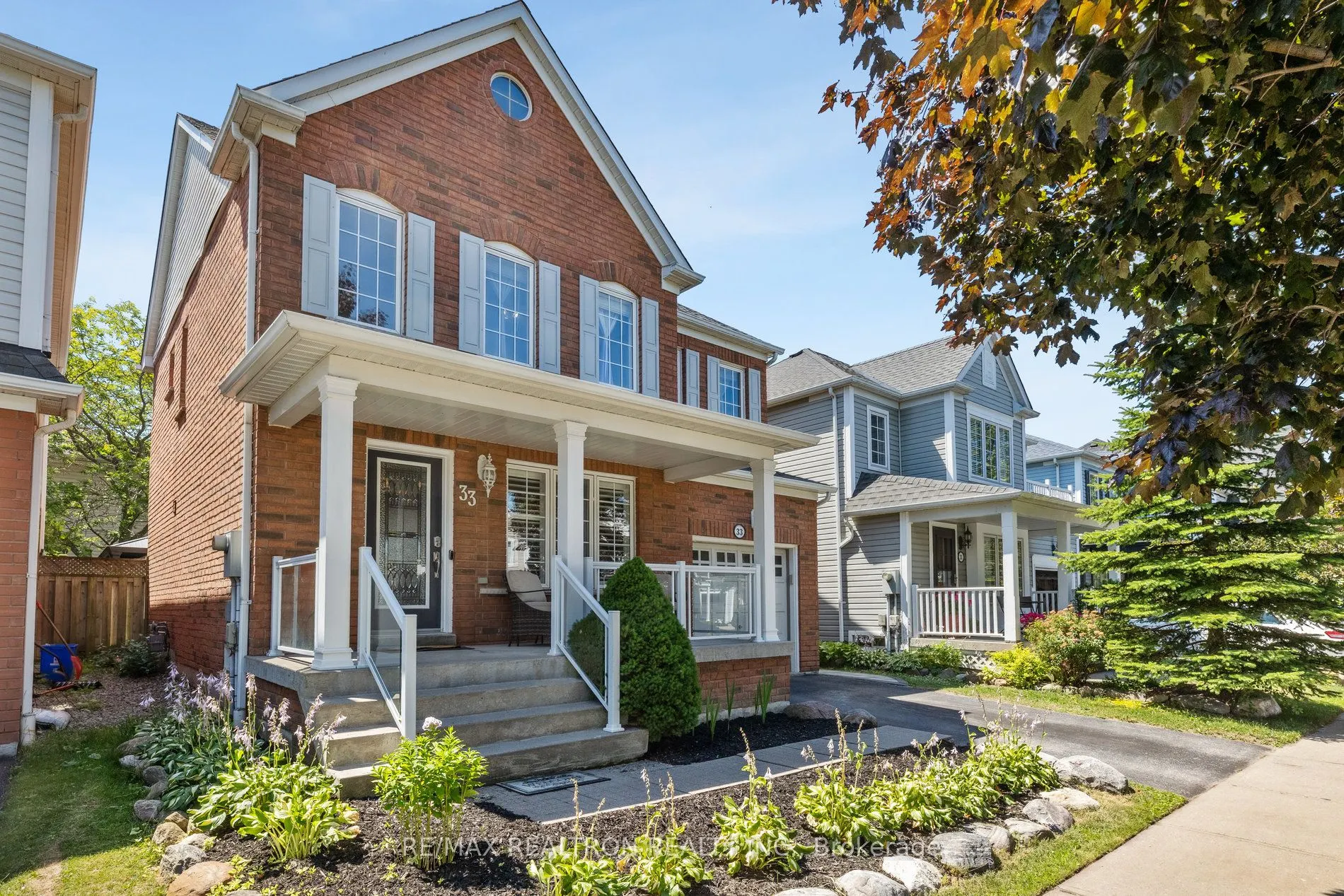 33 Lilley Avenue
