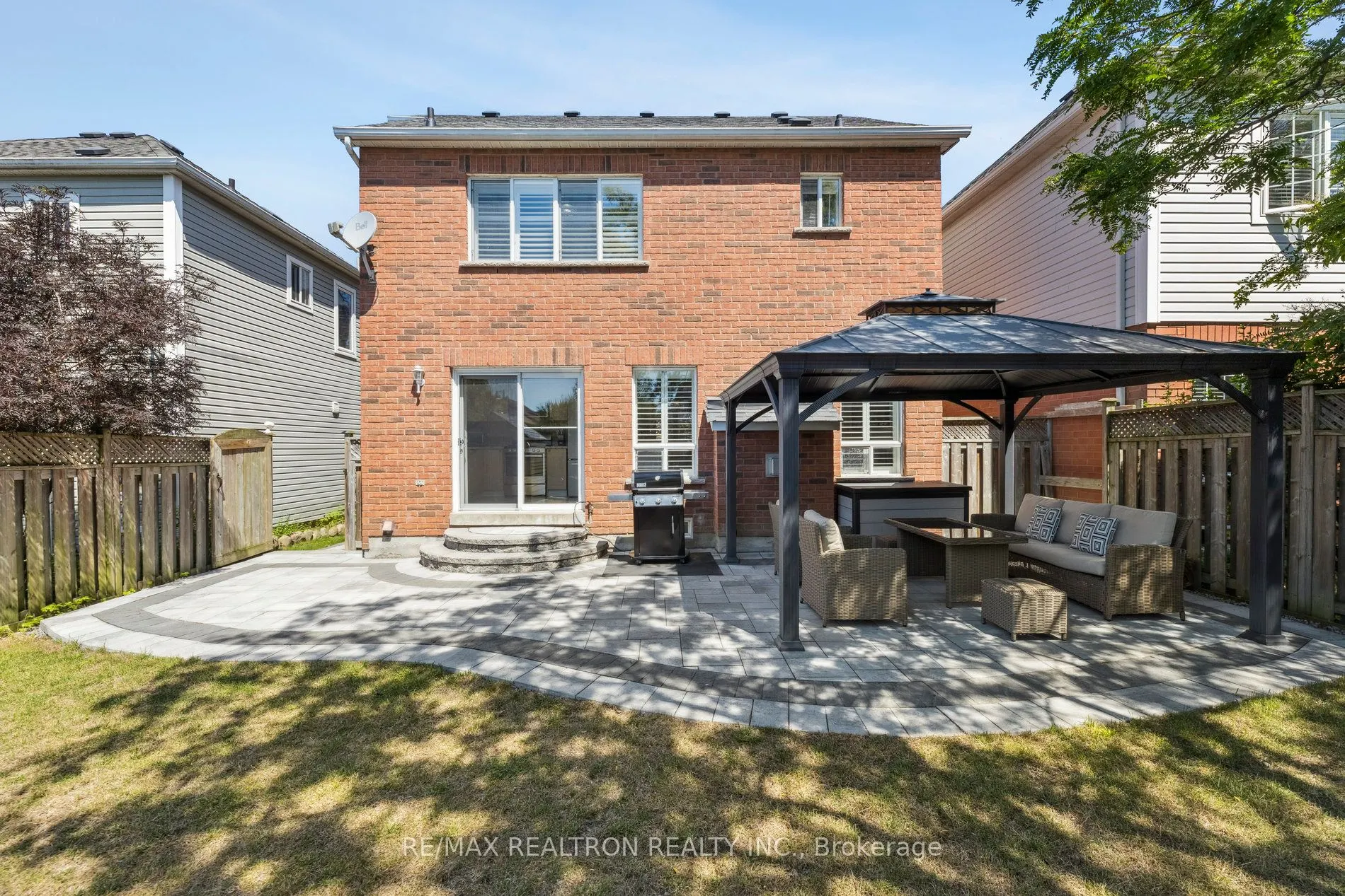 33 Lilley Avenue
