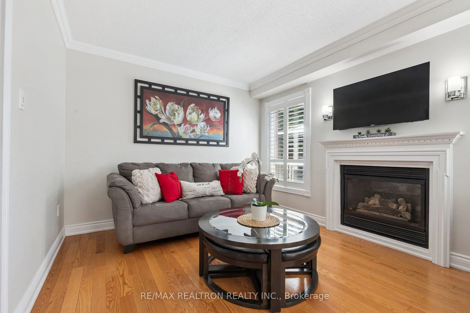 33 Lilley Avenue