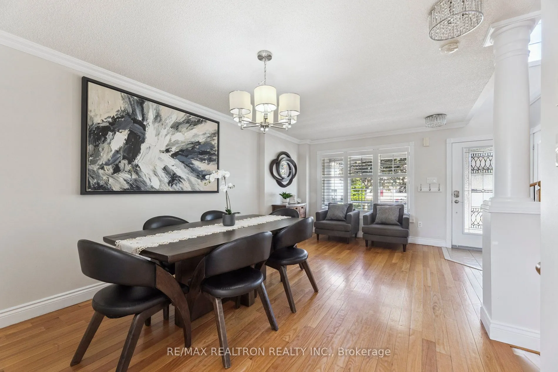 33 Lilley Avenue