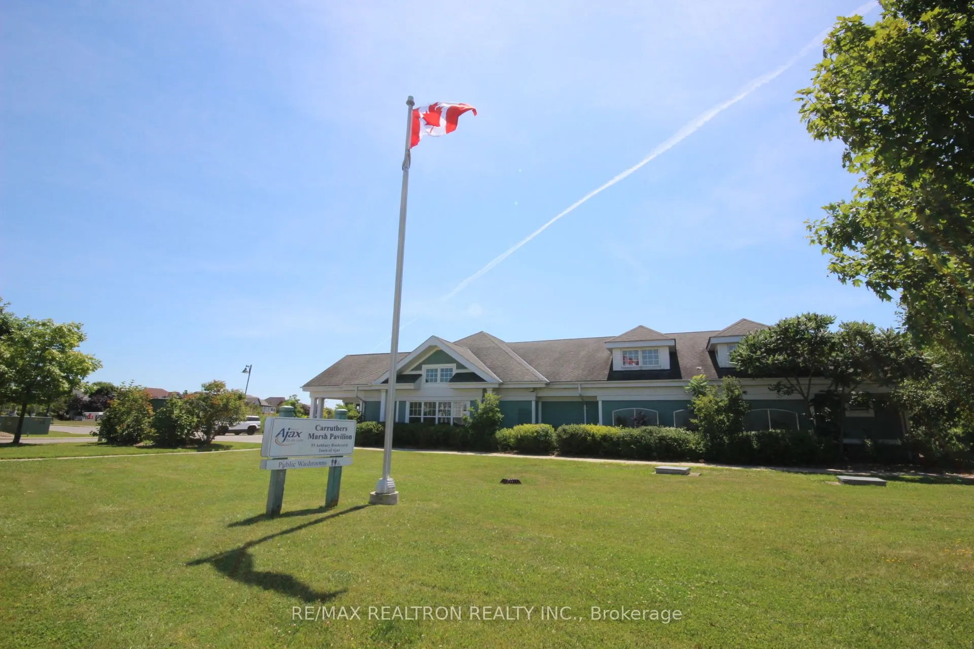 33 Lilley Avenue