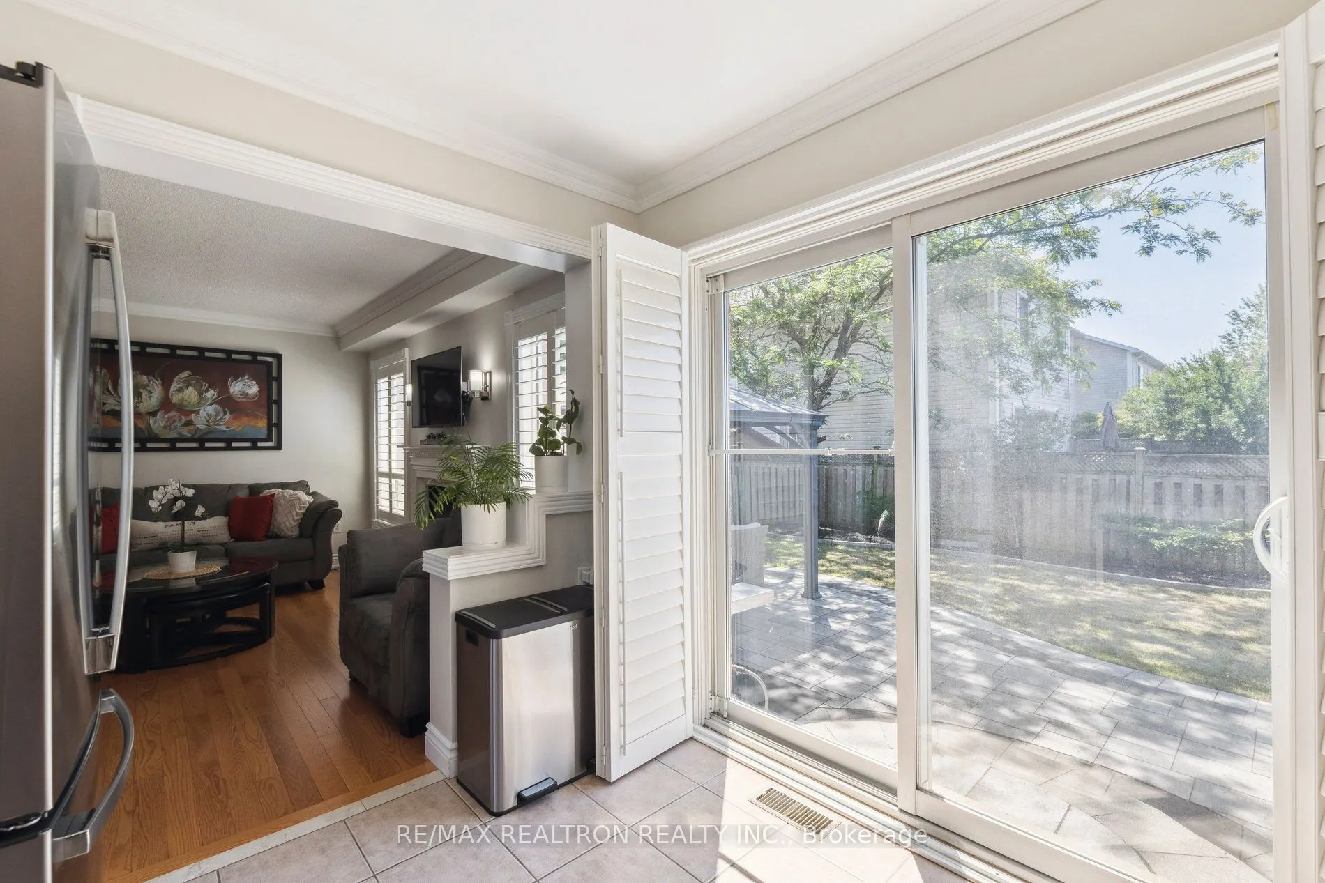 33 Lilley Avenue
