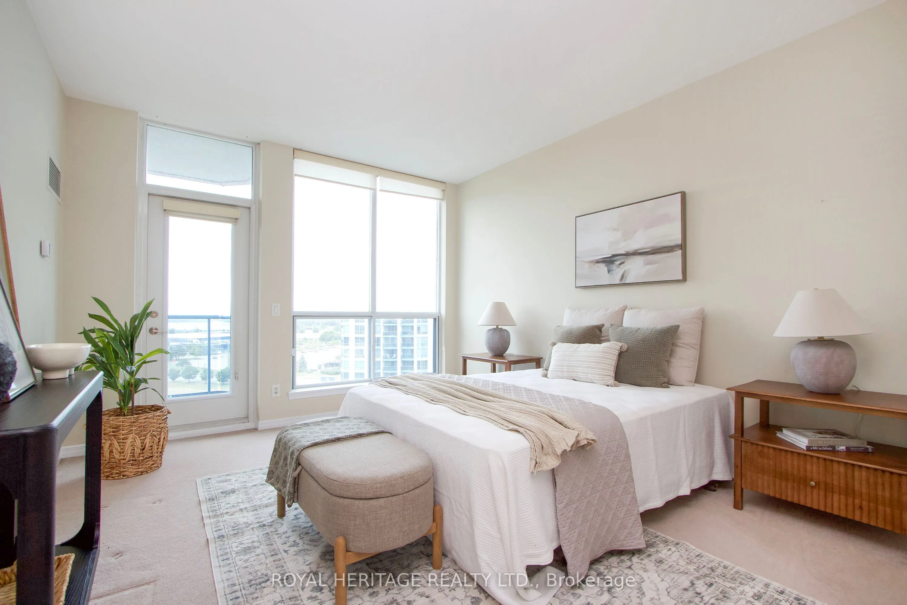 340 Watson St Street W, #1209