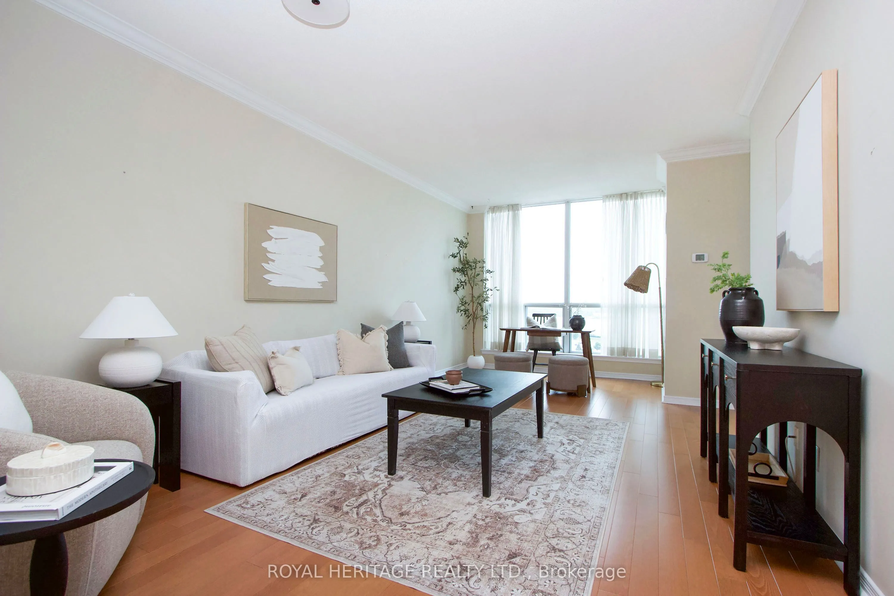 340 Watson St Street W, #1209
