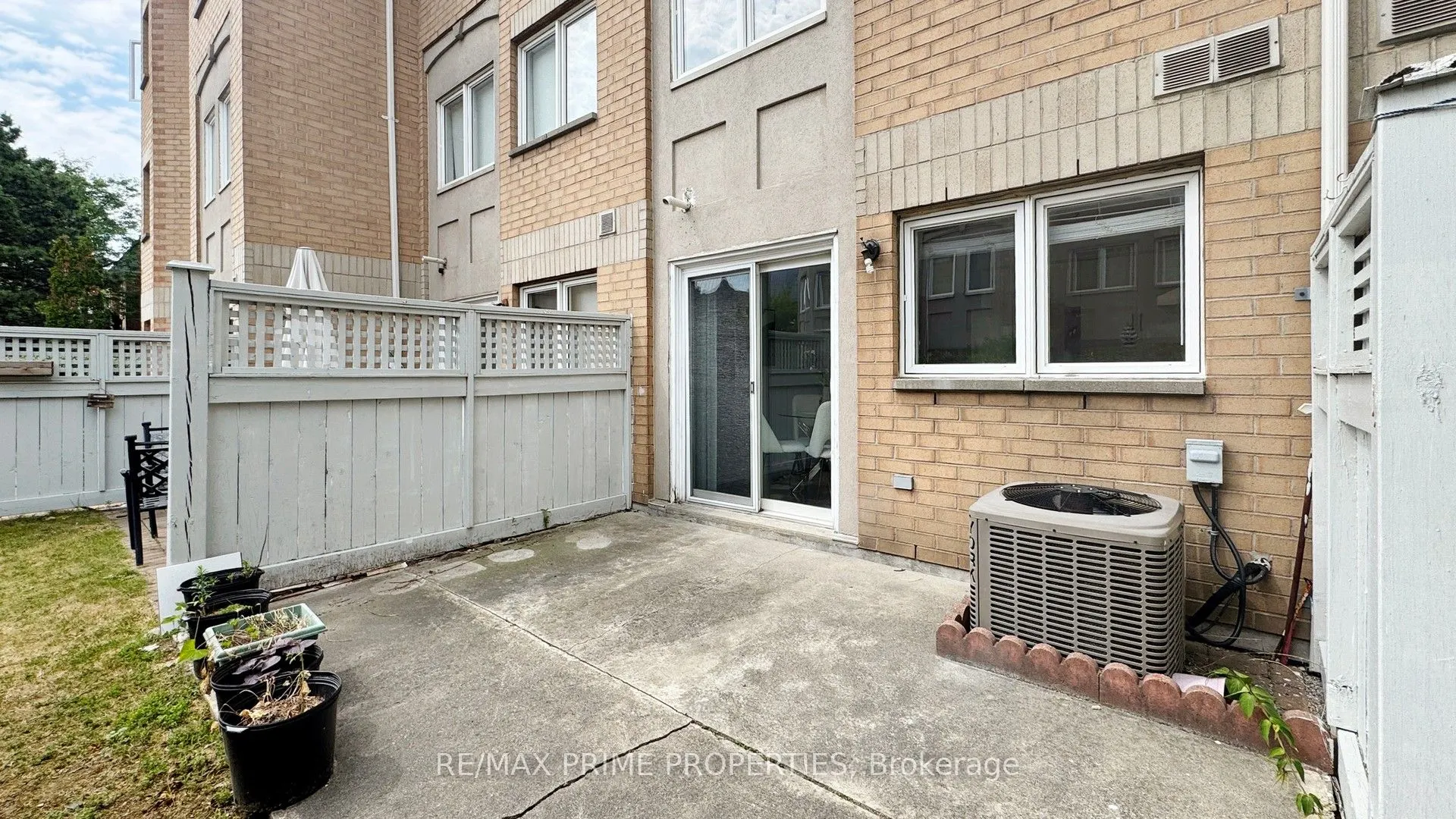 19 Rosebank Drive, #205