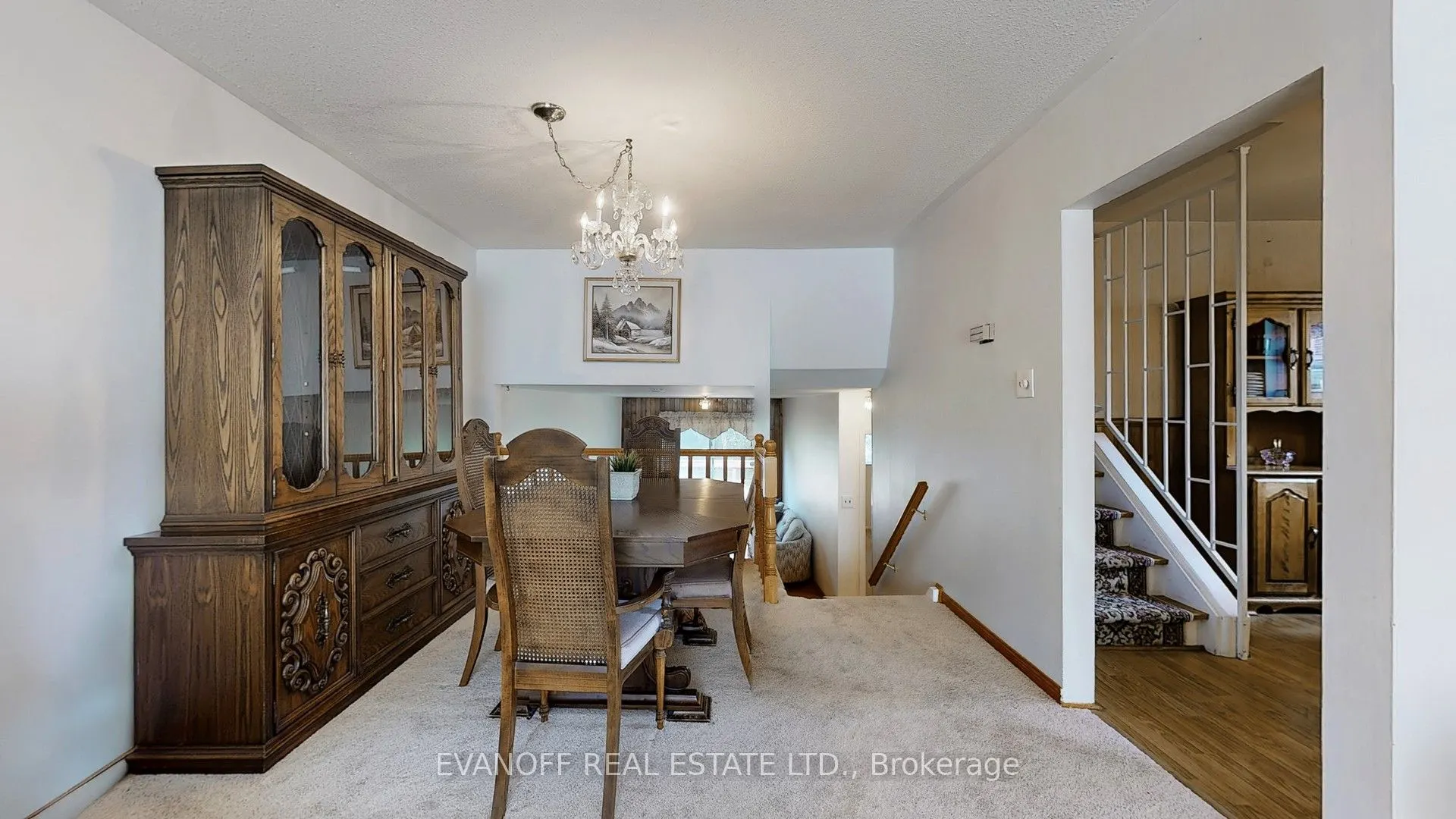 144 Merkley Square