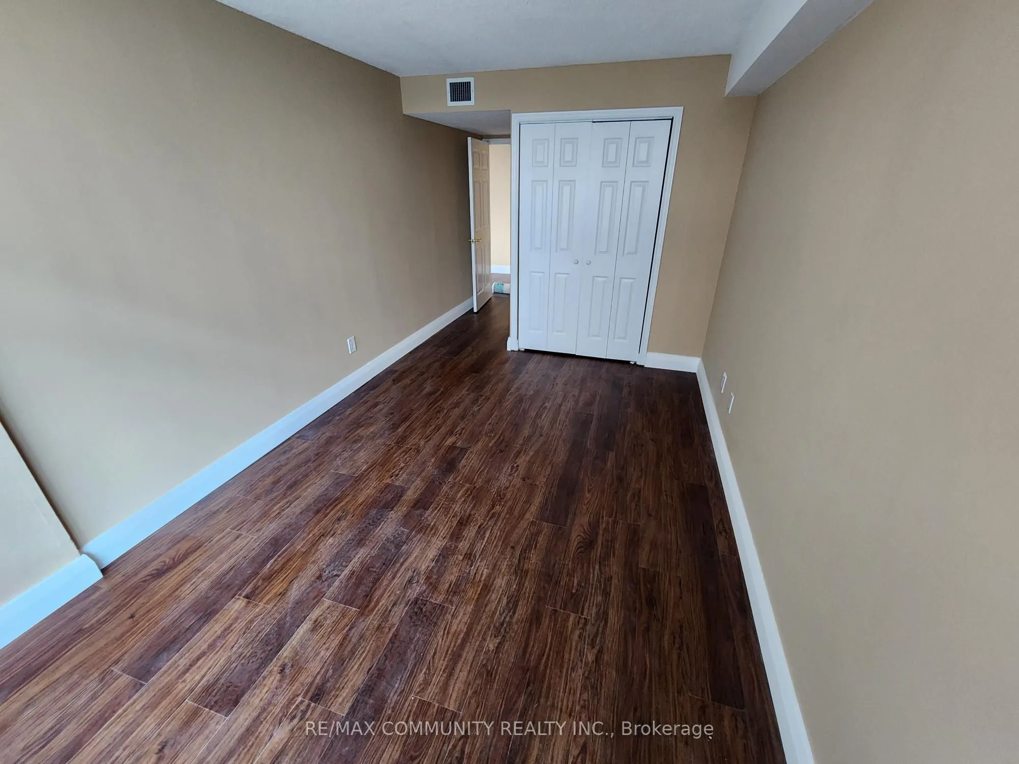 4727 Sheppard Avenue, #804