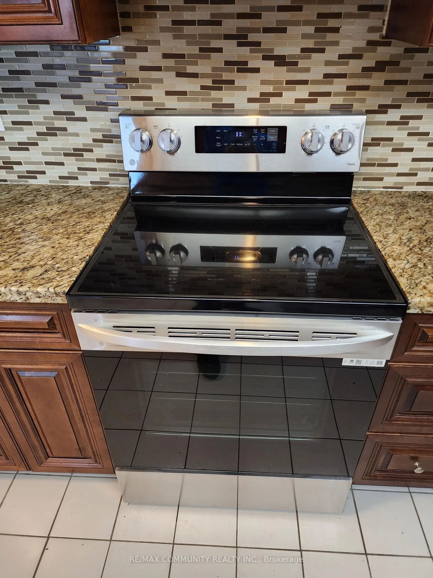 4727 Sheppard Avenue, #804