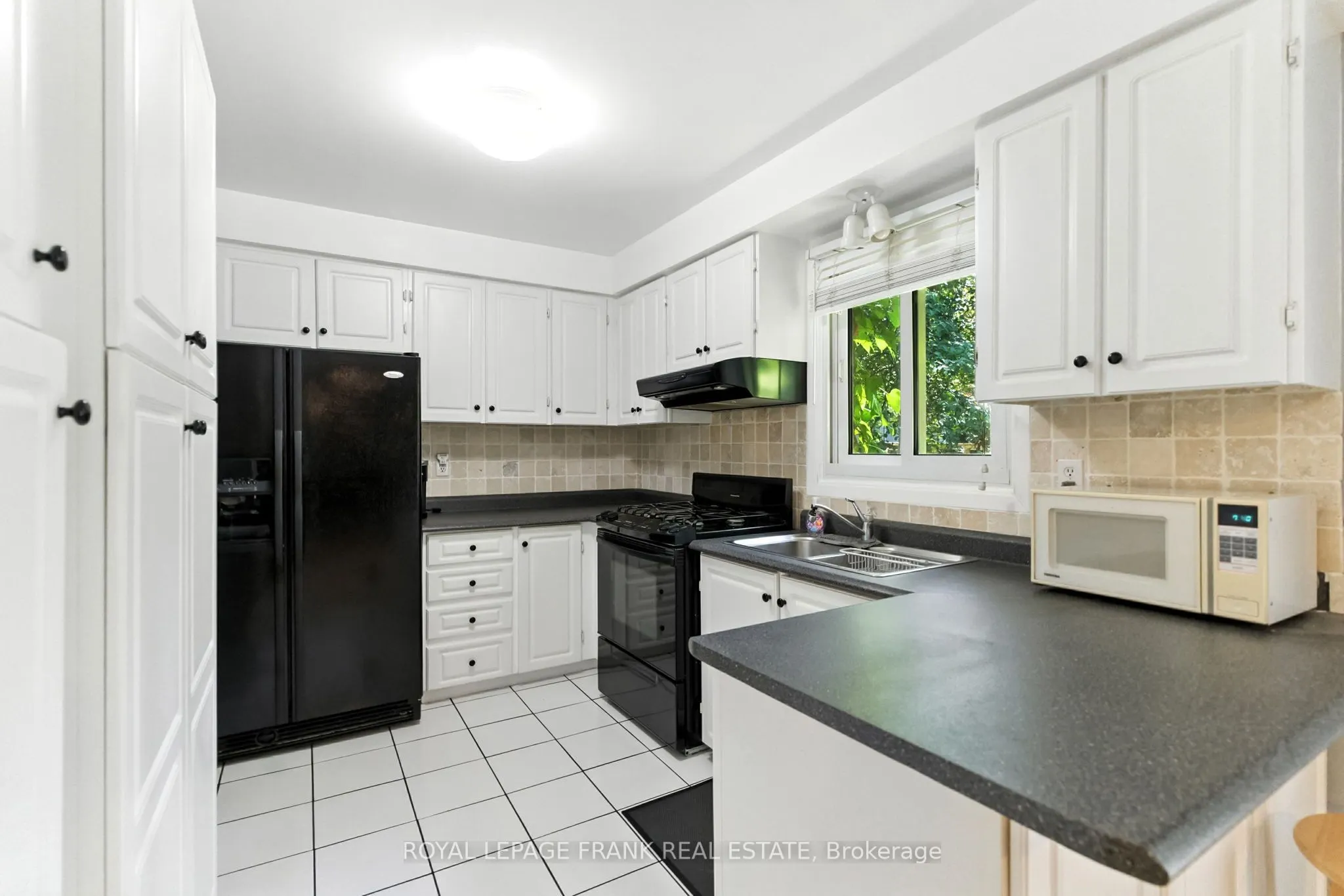 124 Guthrie Crescent