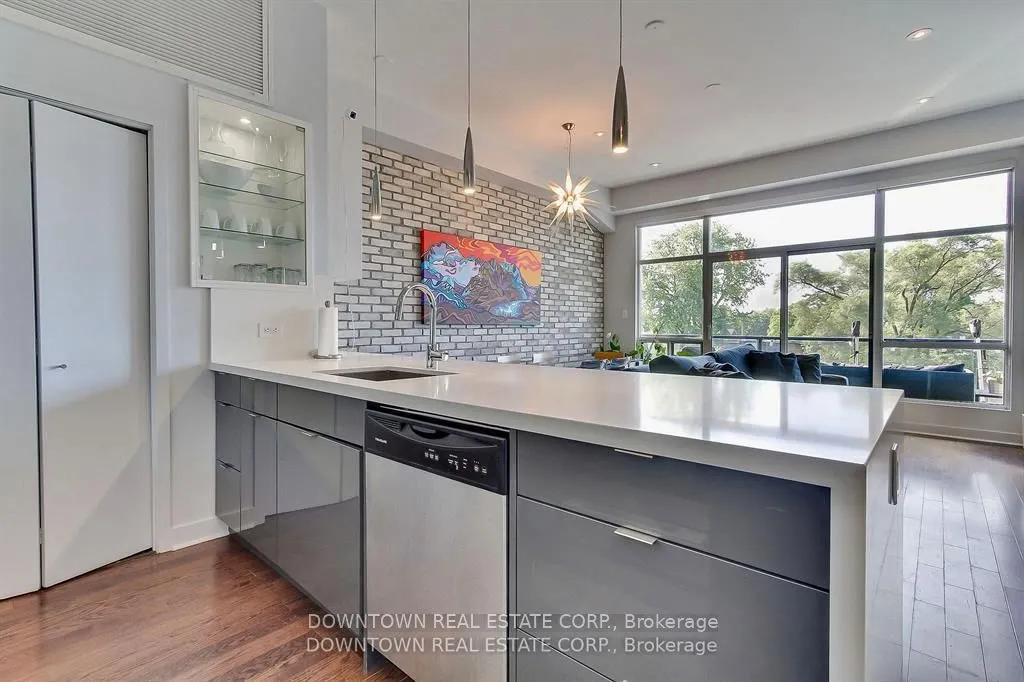 53 Colgate Avenue, #404