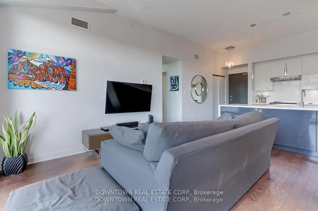 53 Colgate Avenue, #404