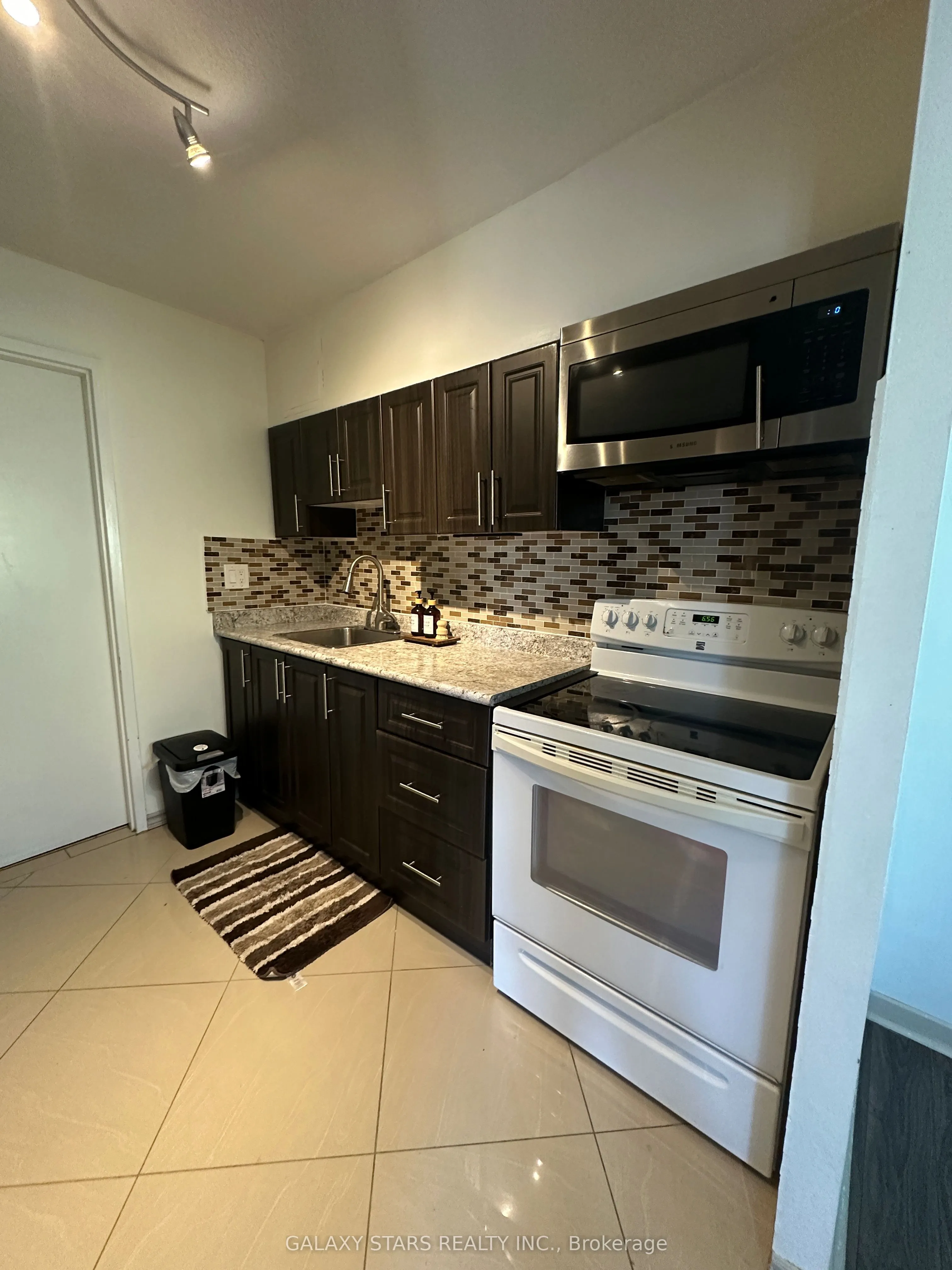 130 Ling Road, #76