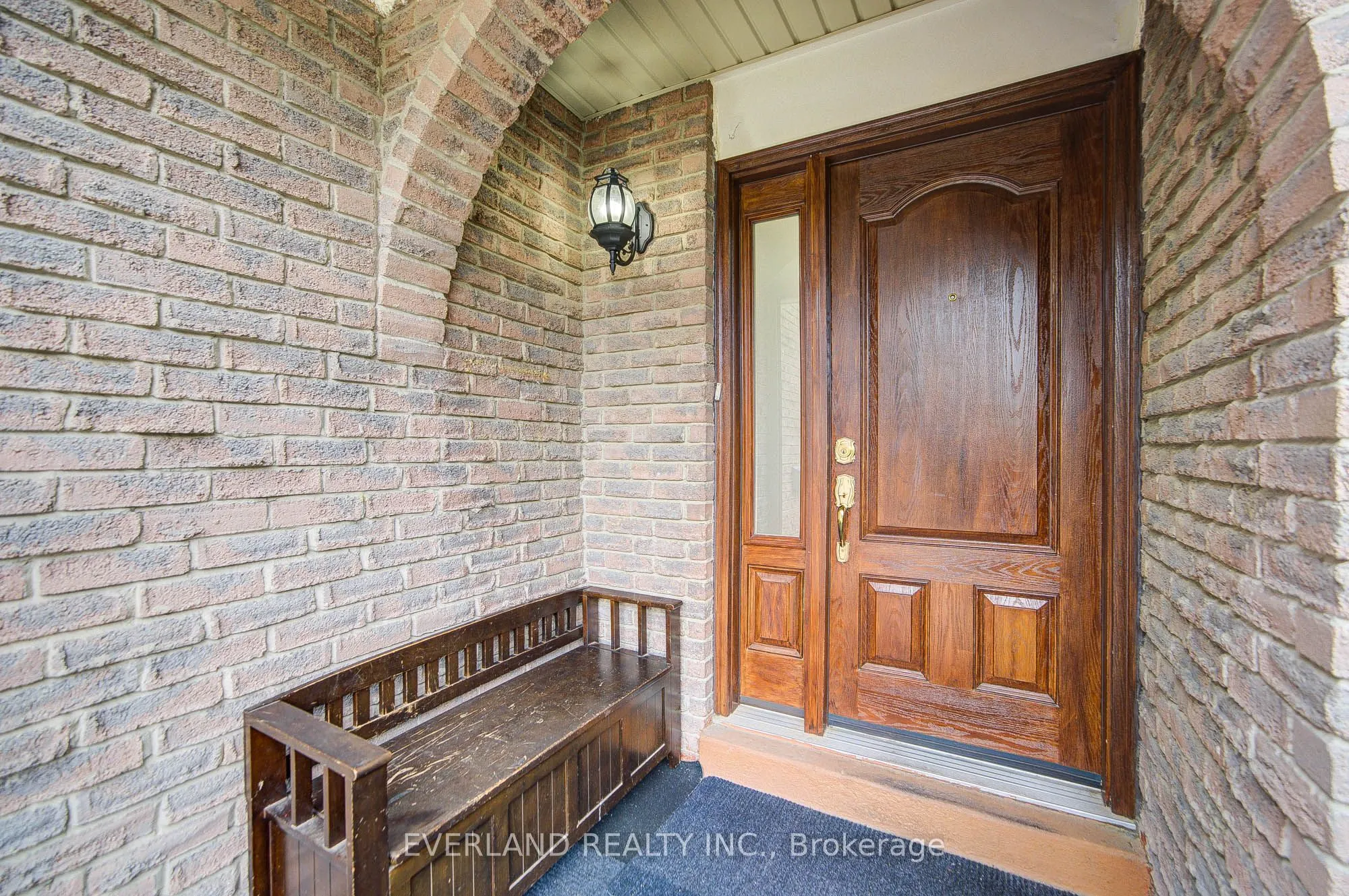 33 Kennaley Crescent