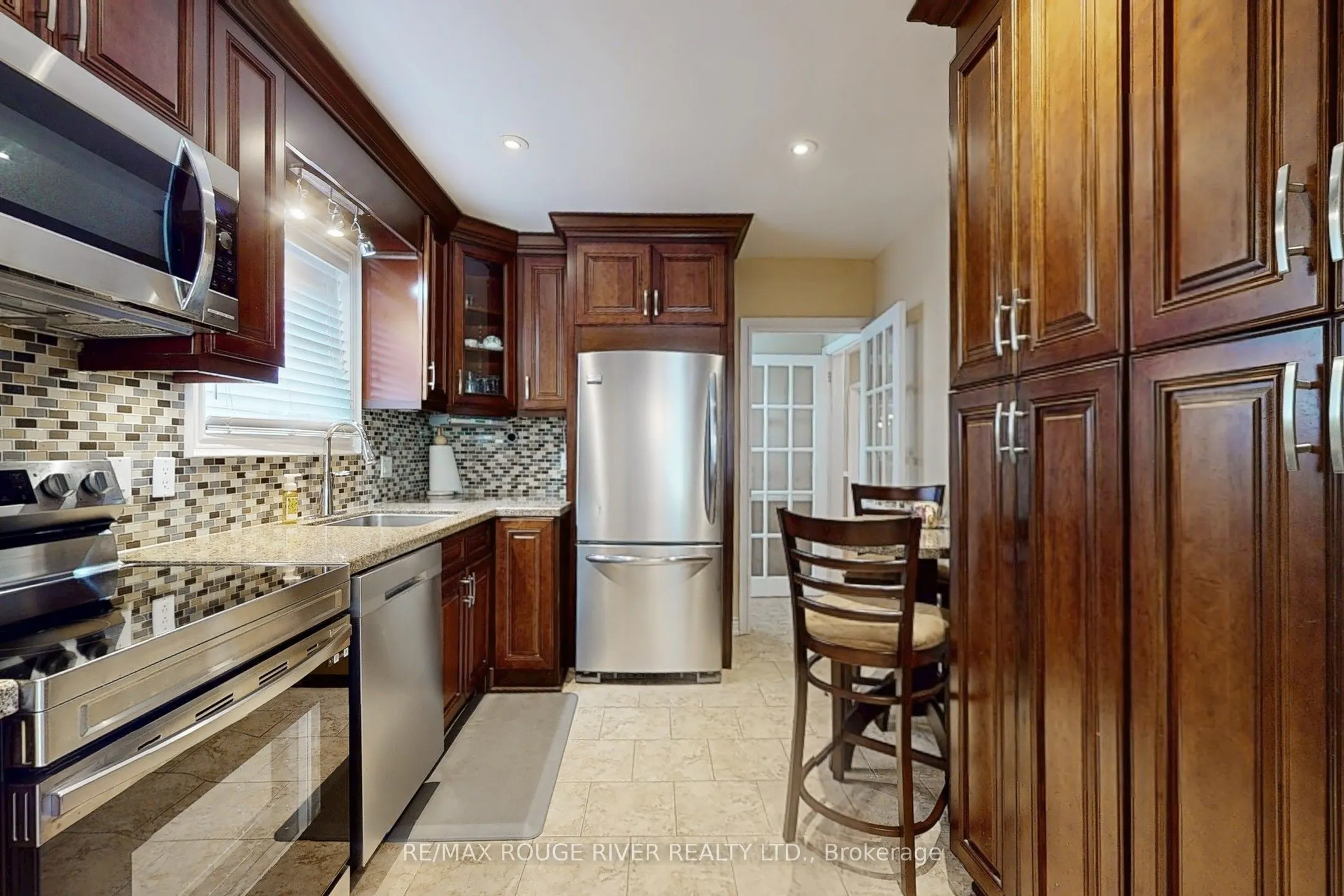 20 Montvale Drive