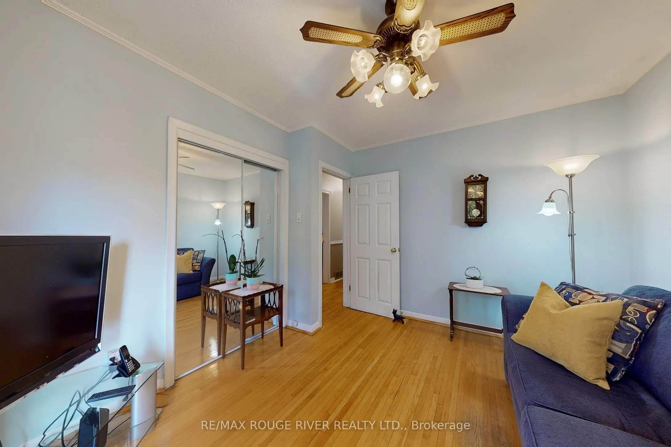 20 Montvale Drive
