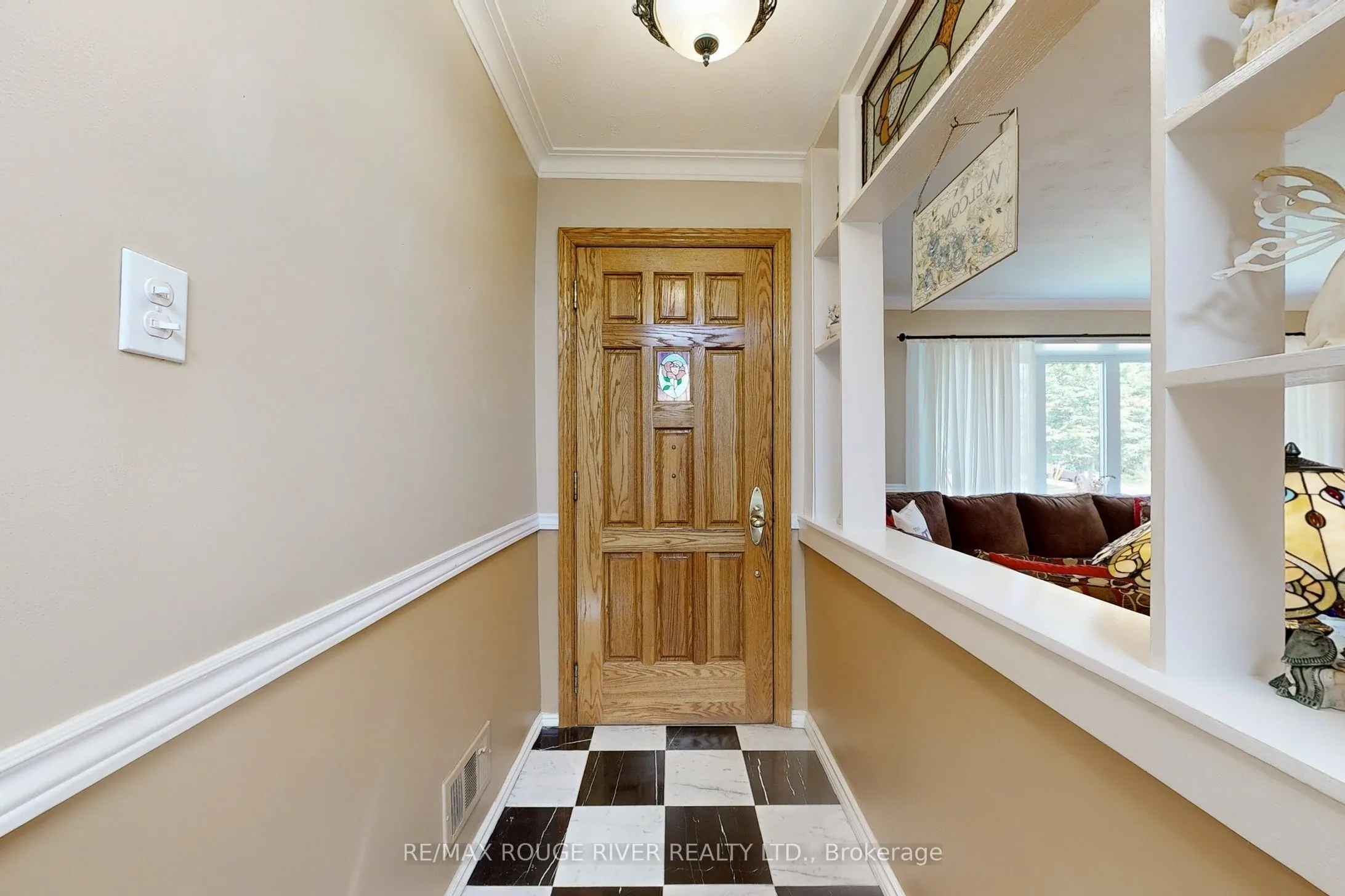 20 Montvale Drive