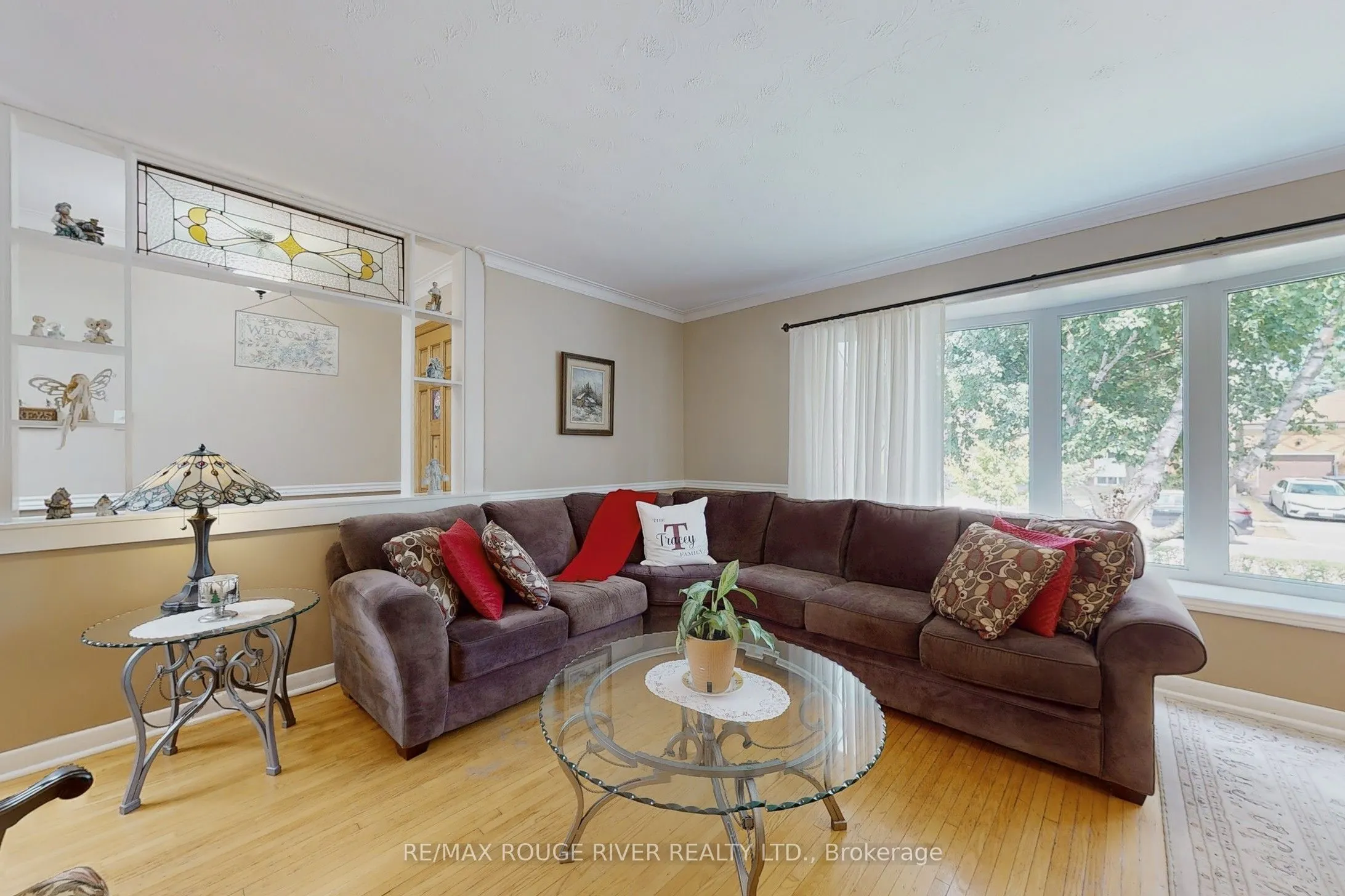 20 Montvale Drive
