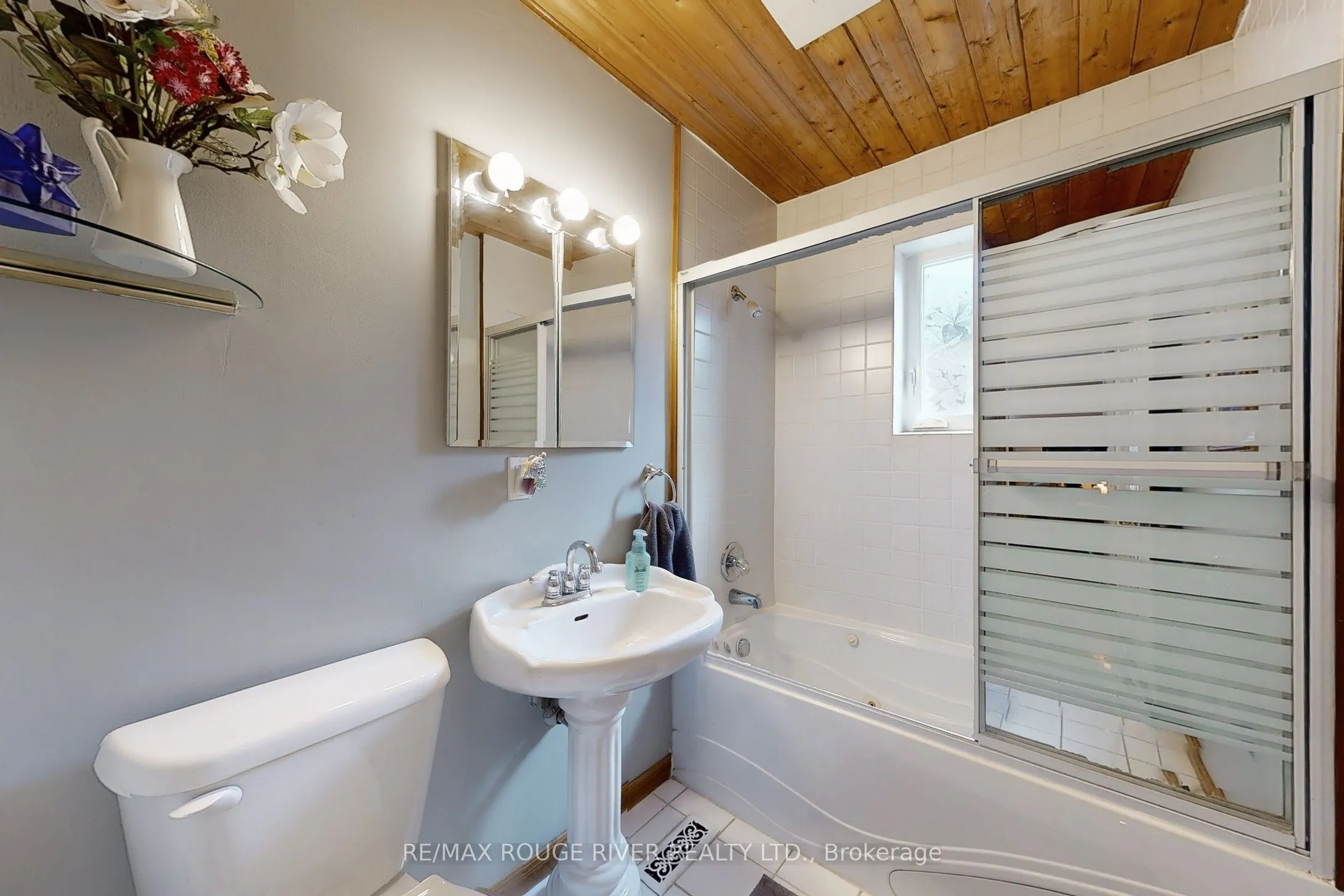 20 Montvale Drive