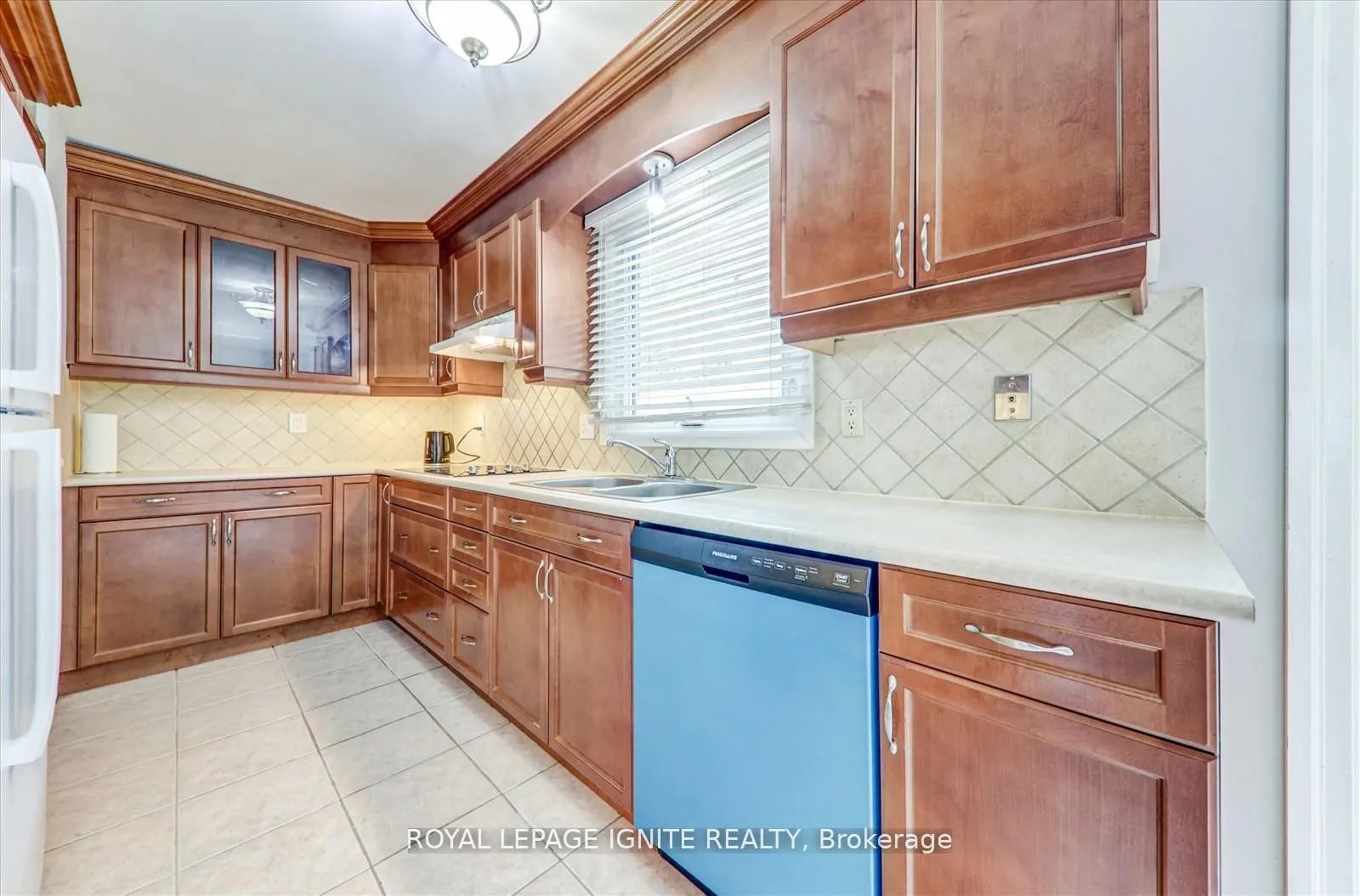 412 Prince Of Wales Drive