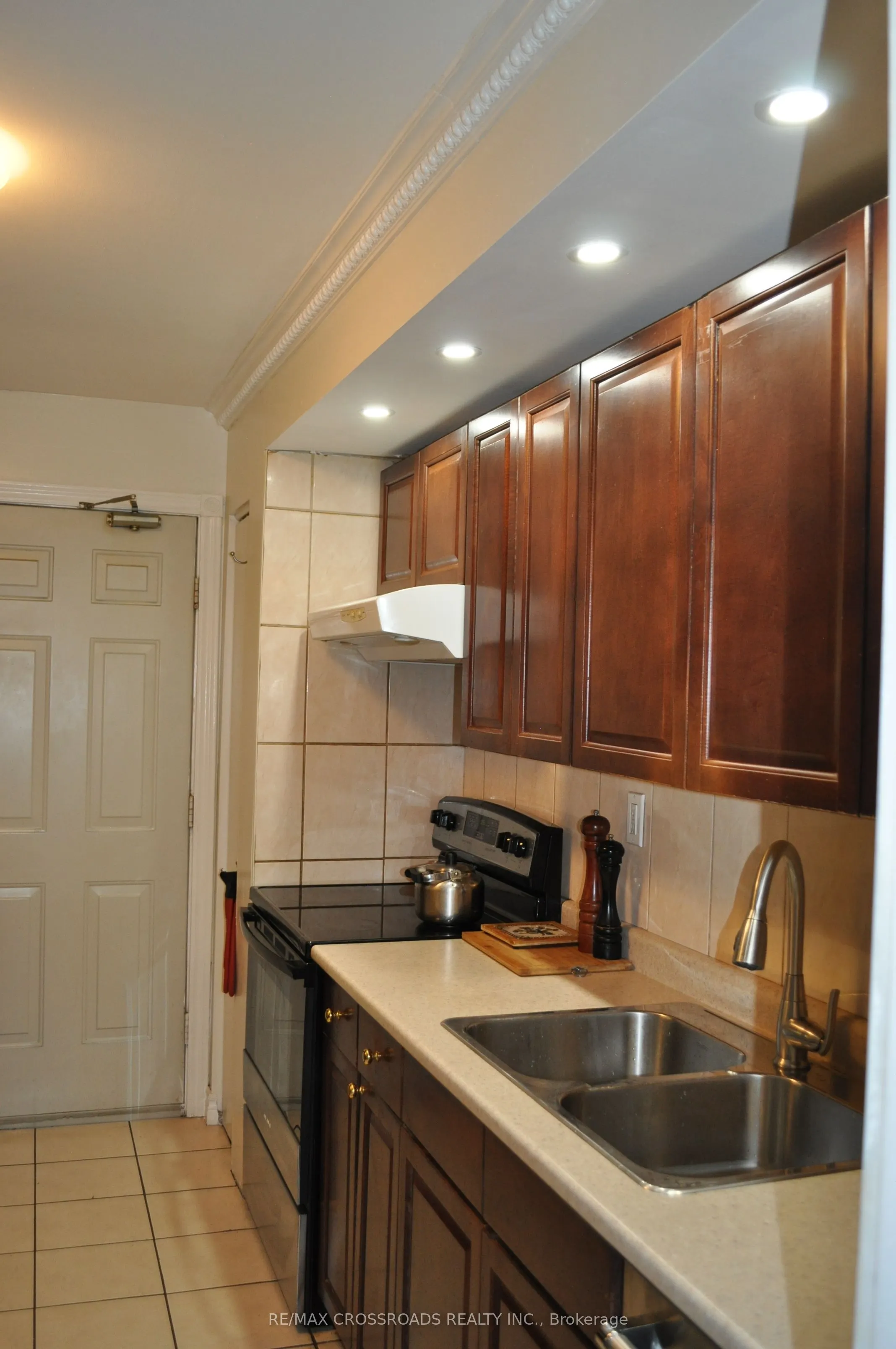 66 Bushwood Court