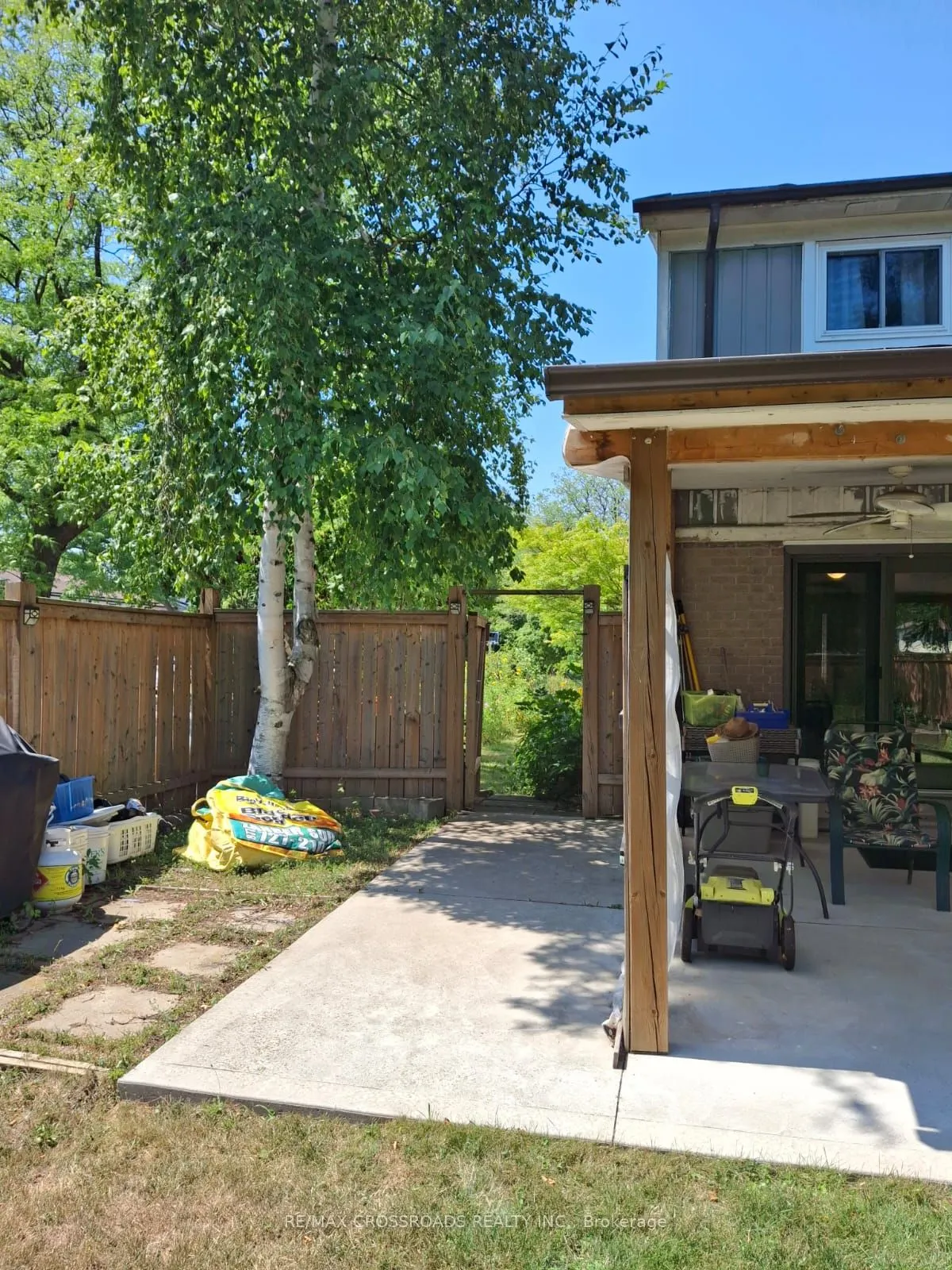 66 Bushwood Court