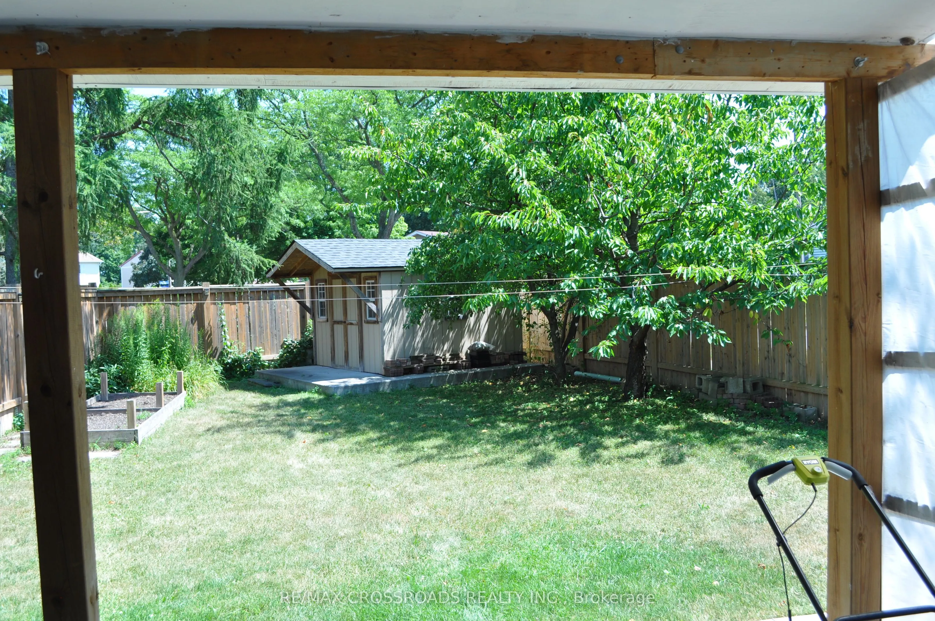 66 Bushwood Court