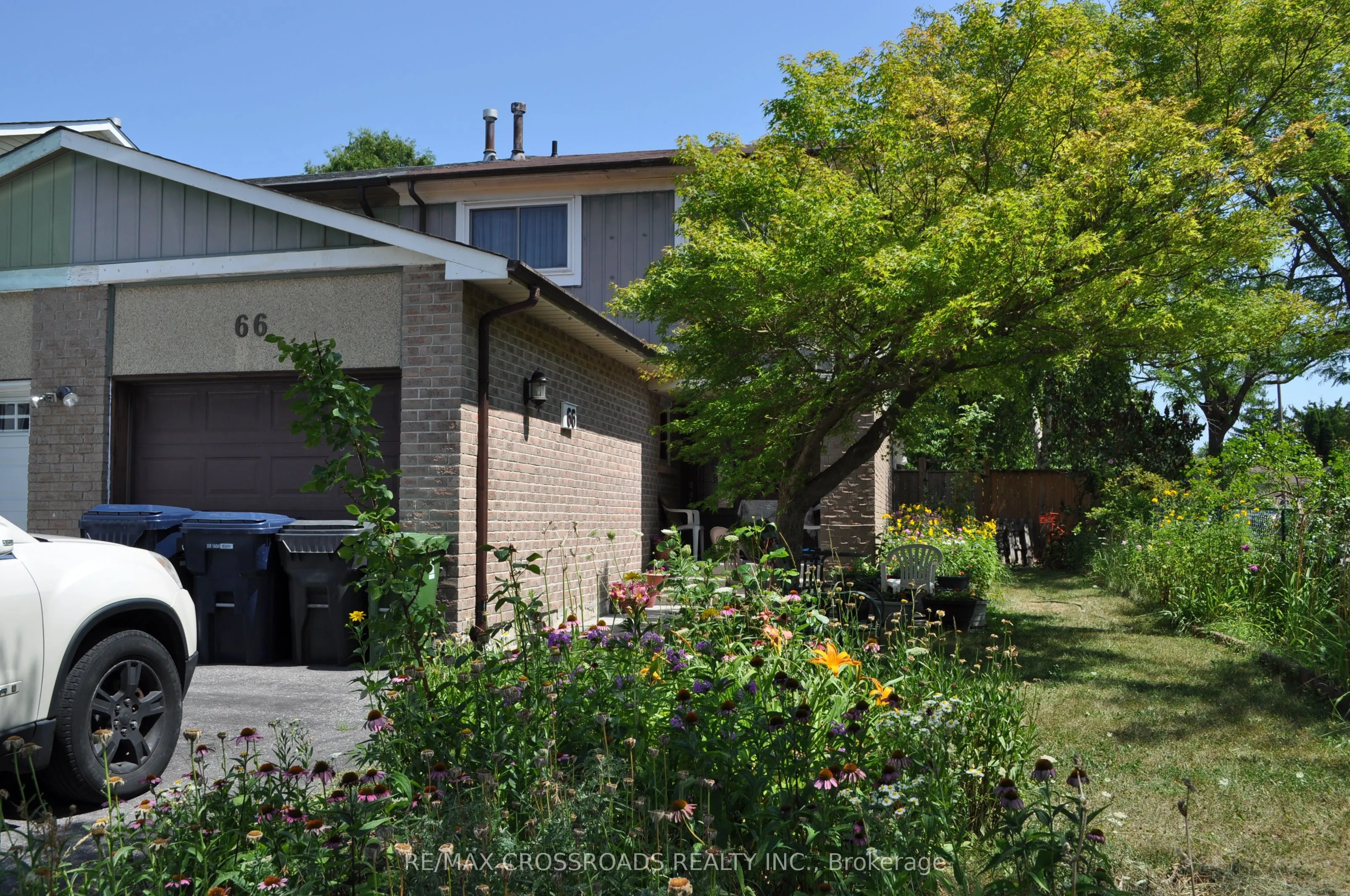 66 Bushwood Court