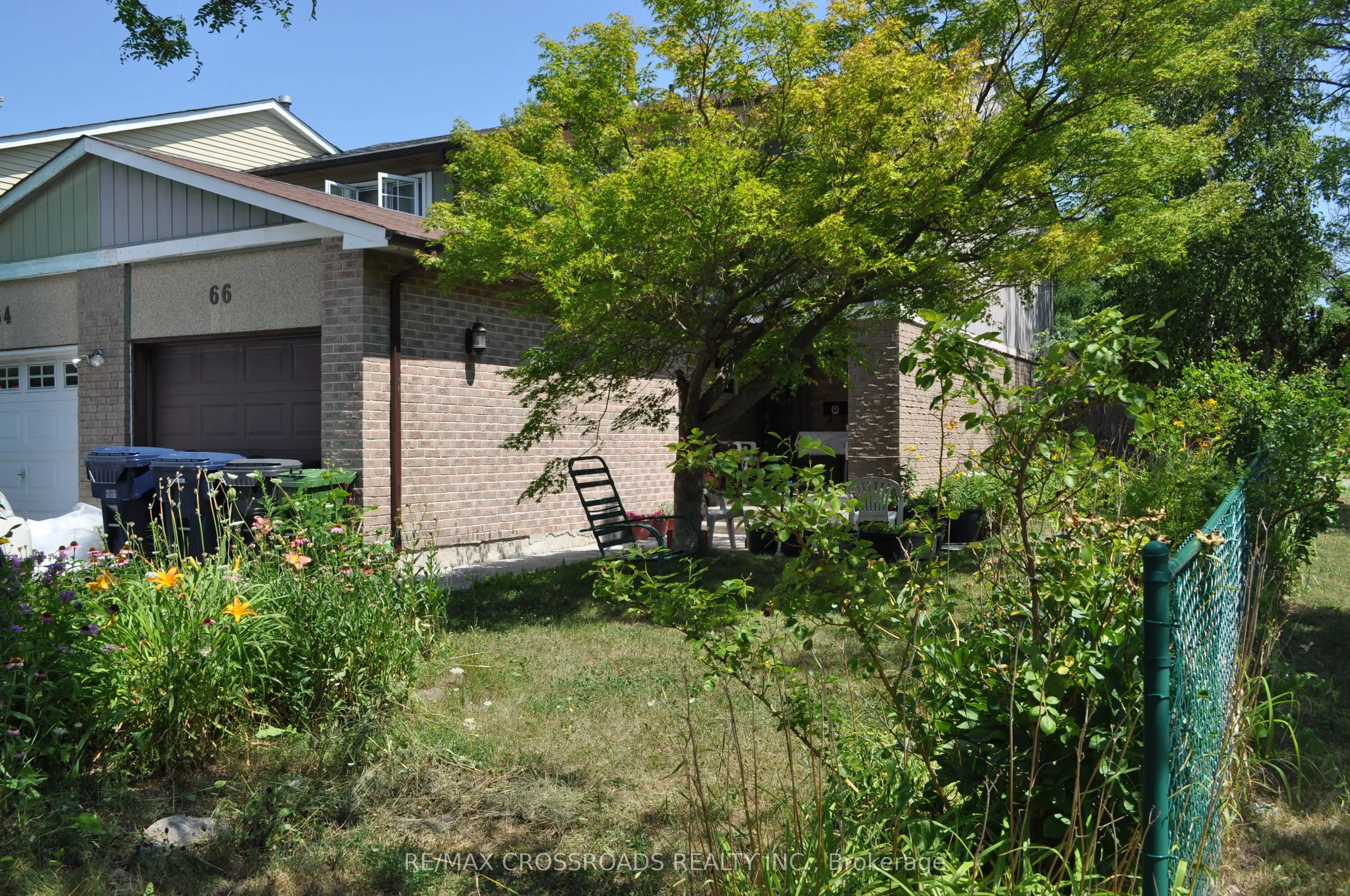 66 Bushwood Court