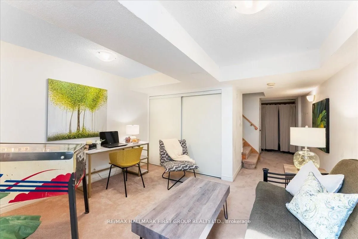 1330 Altona Road, #19